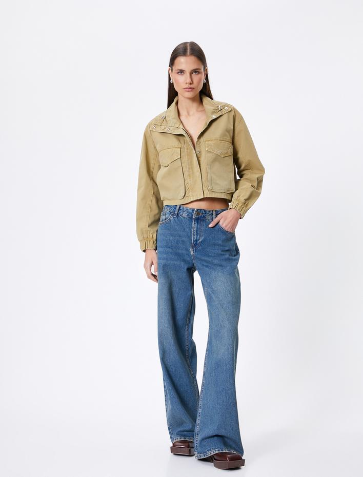  Oversize Kısa Ceket Kapaklı Cep Detaylı Dik Yaka