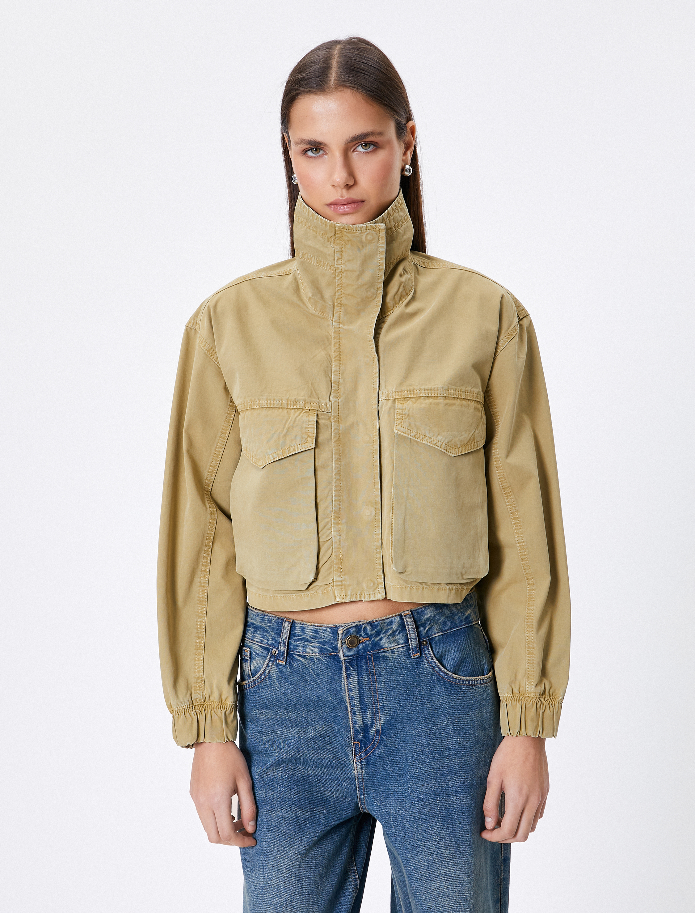   Oversize Kısa Ceket Kapaklı Cep Detaylı Dik Yaka