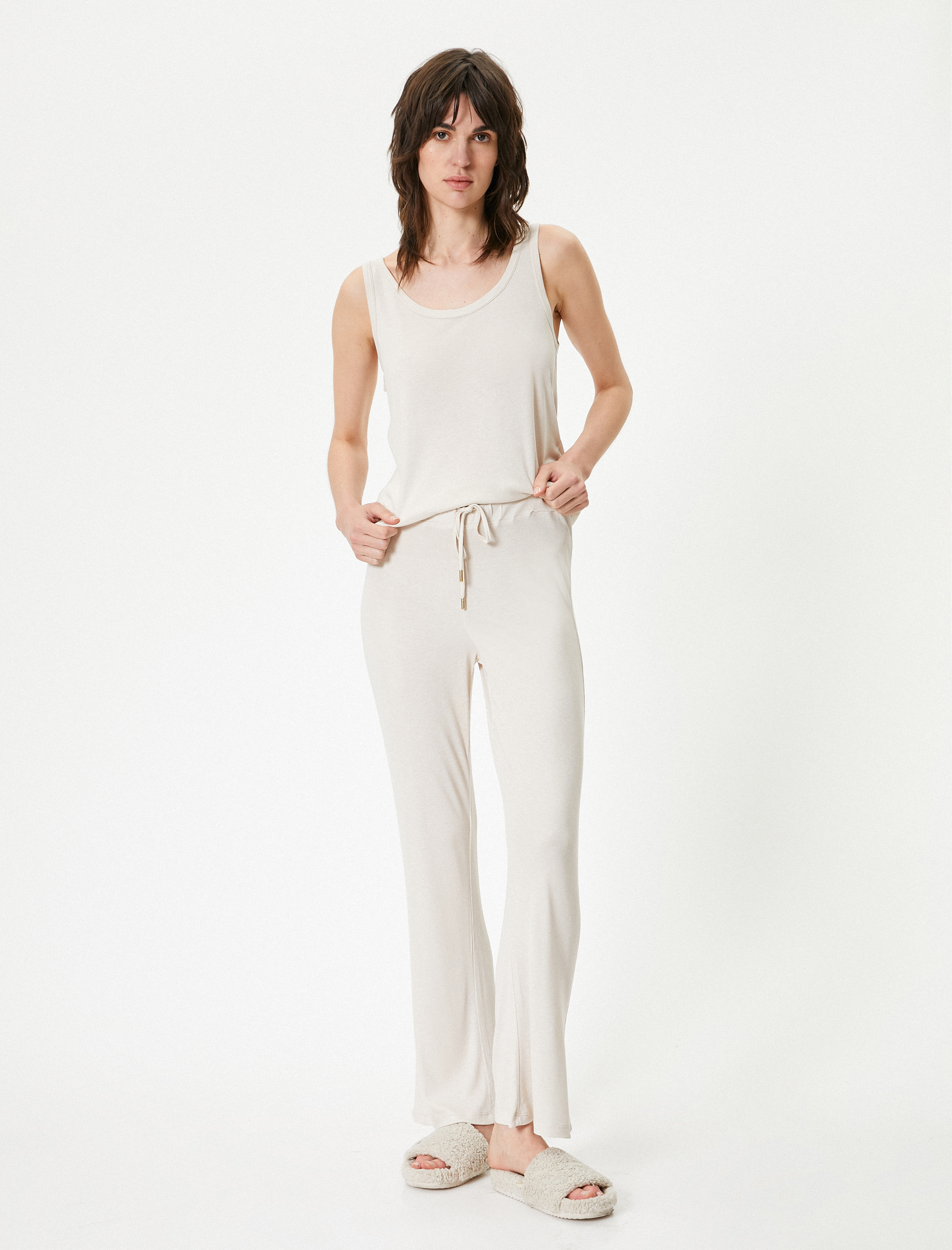 Pijama Üstü Kalın Askılı U Yaka Fitilli