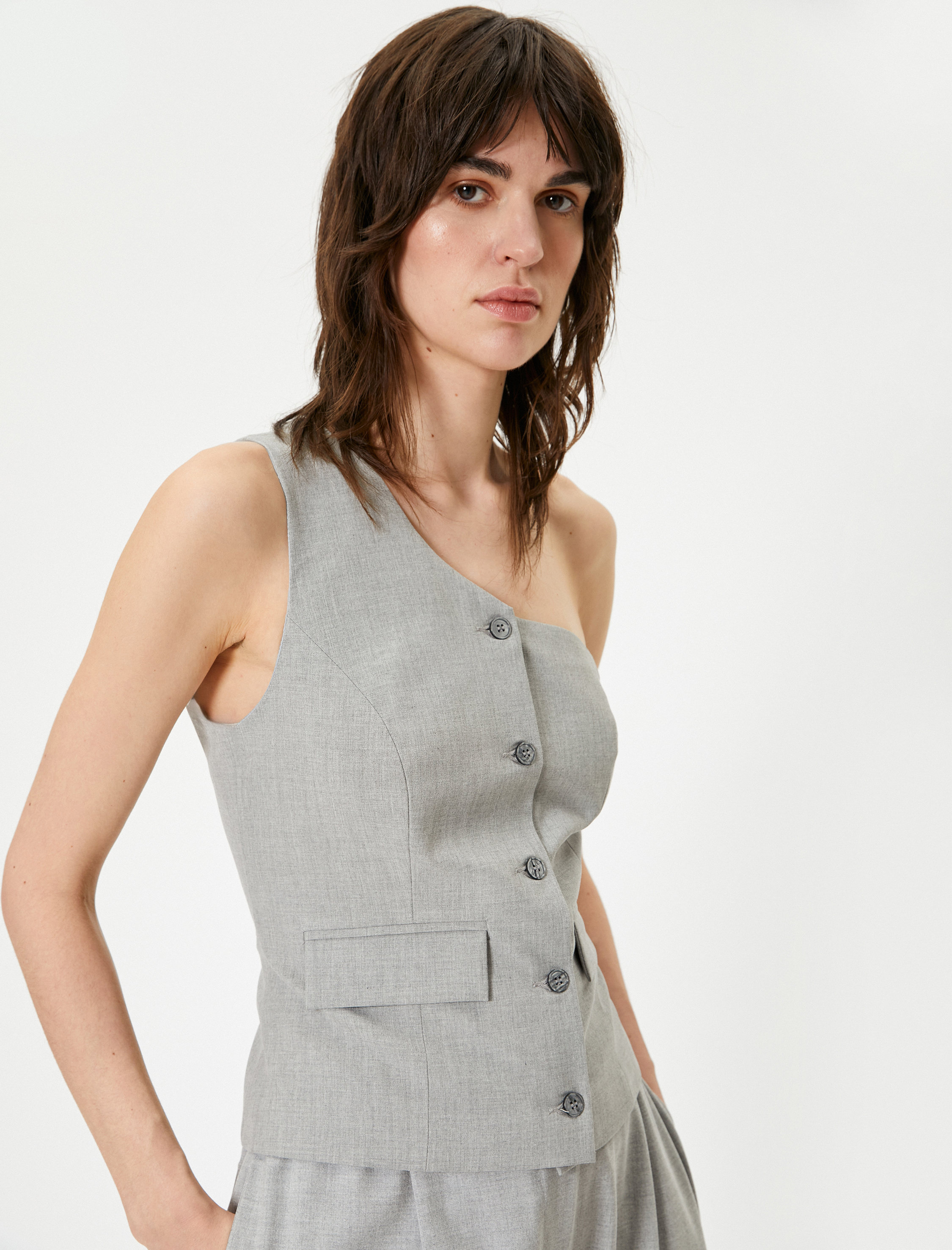   Tek Omuz Yelek Düğmeli Kapaklı Cep Detaylı Astarlı