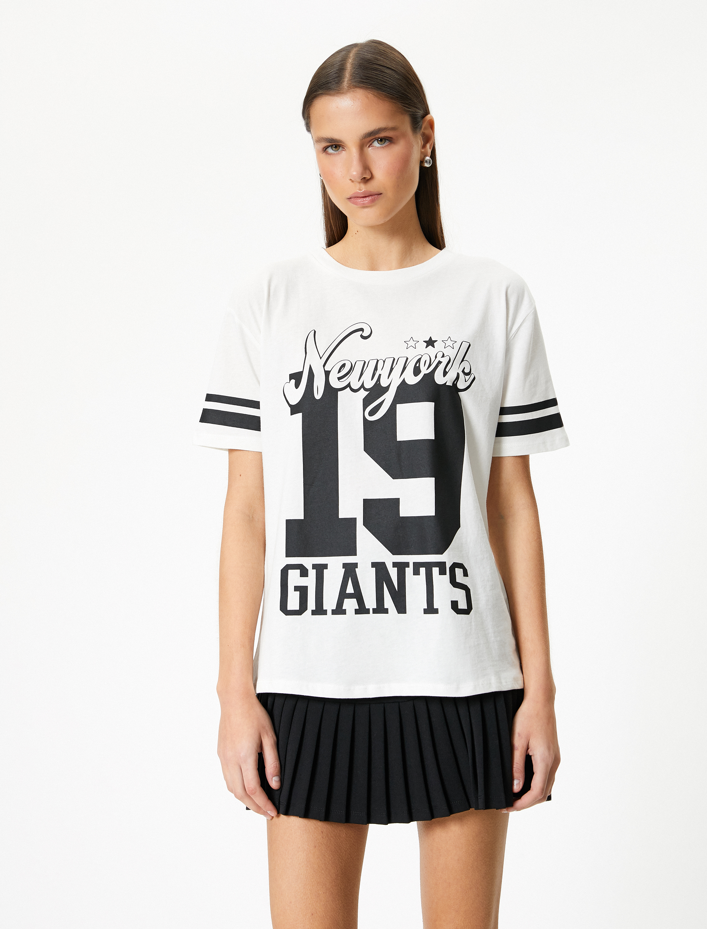   Kolej Tişört Rahat Kalıp Kısa Kollu Bisiklet Yaka Pamuklu