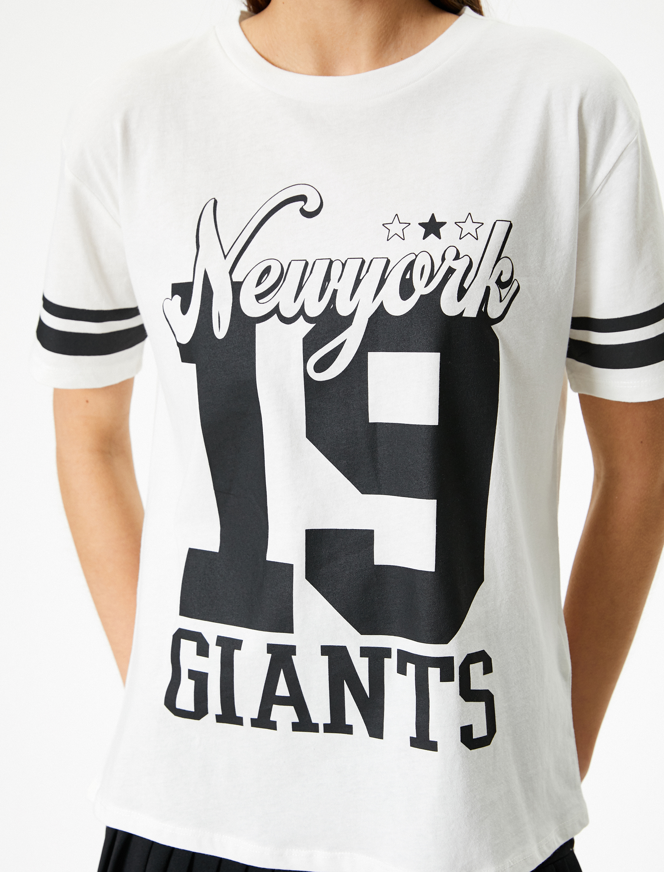   Kolej Tişört Rahat Kalıp Kısa Kollu Bisiklet Yaka Pamuklu