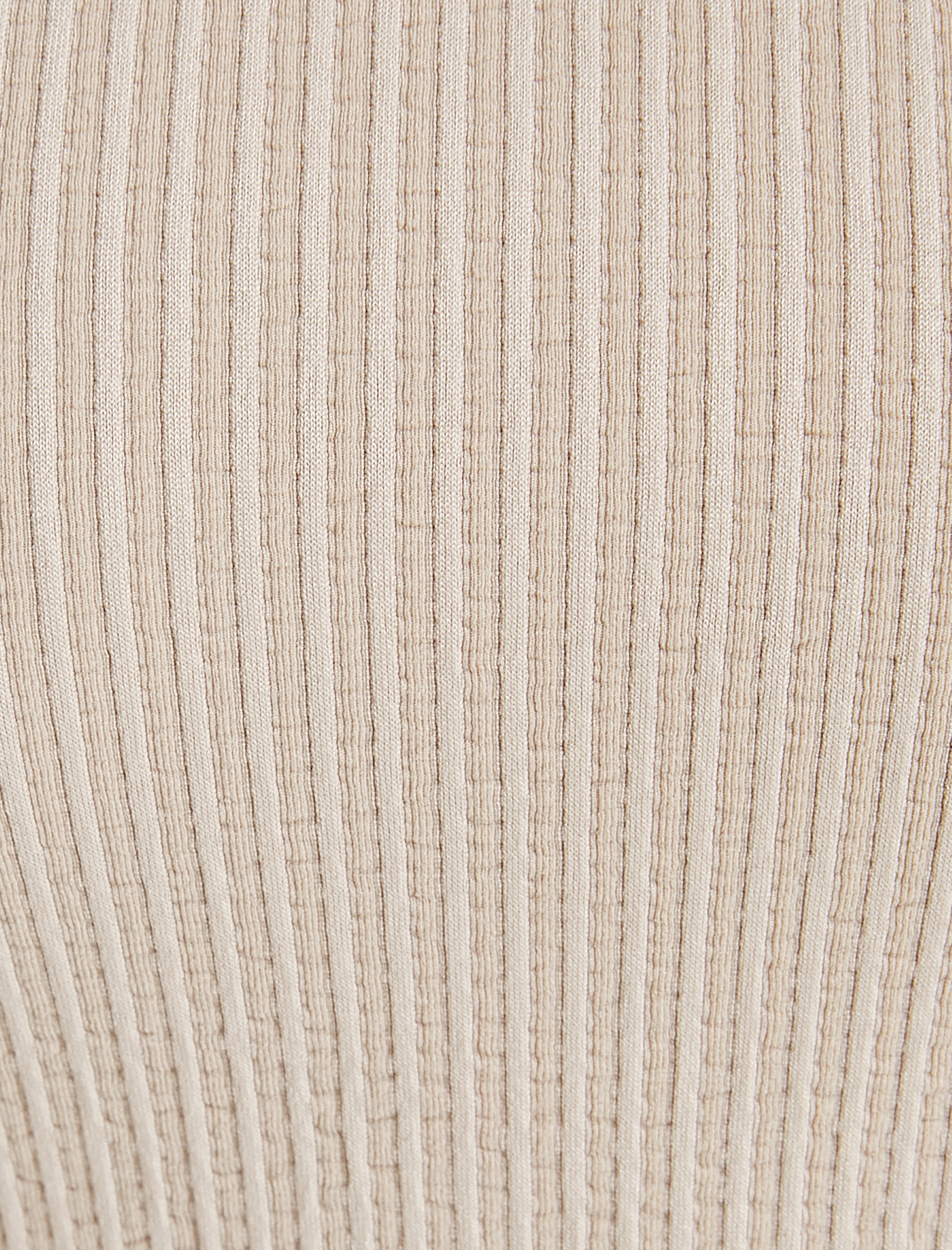   İnce Çapraz Askılı Sporcu Sütyeni Kapsız Slim Fit