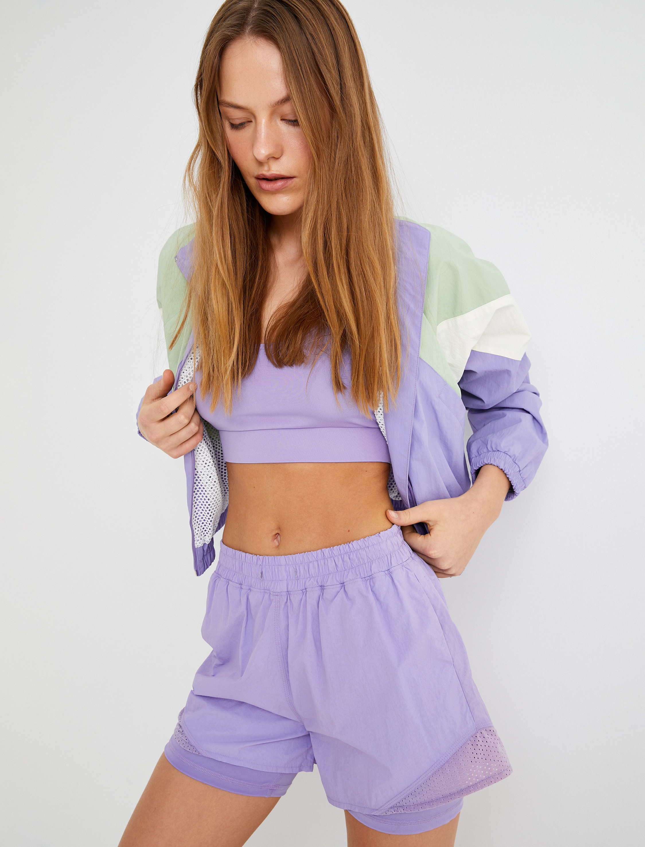   Spor Ceket Renk Bloklu Fermuarlı Dik Yaka Cepli File Astarlı