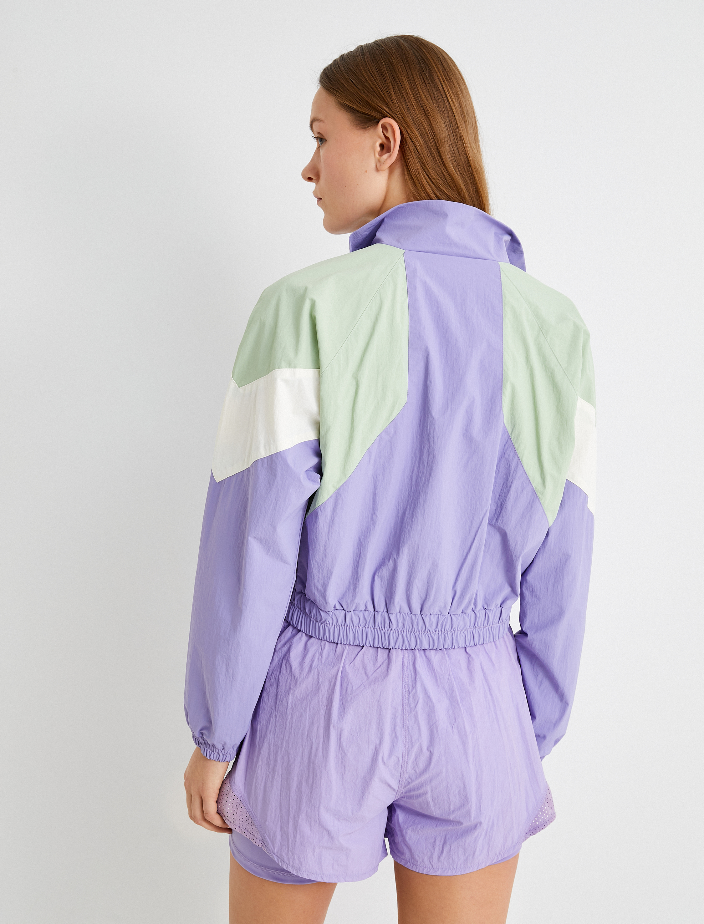   Spor Ceket Renk Bloklu Fermuarlı Dik Yaka Cepli File Astarlı