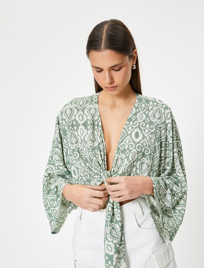  Kimono Kısa Kruvaze Önden Bağlamalı Etnik Desenli Geniş Uzun Kollu