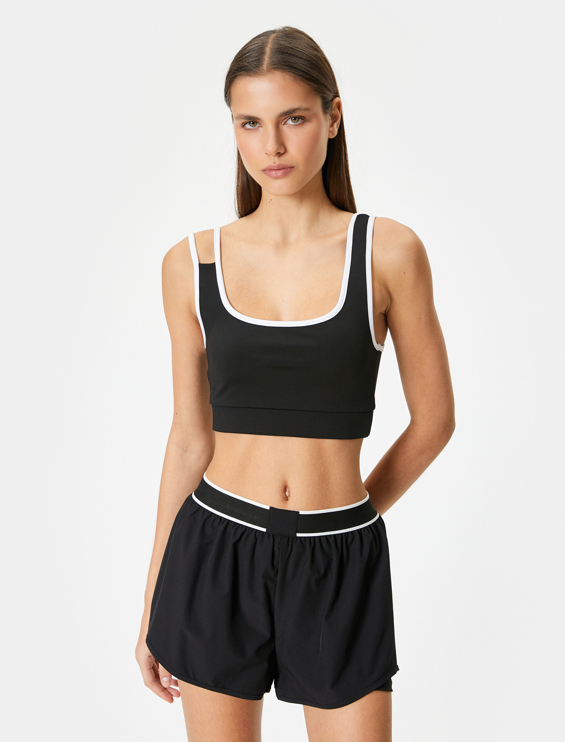   Sporcu Sütyeni Kaplı Askılı Pencere Detaylı Renk Kontrastlı