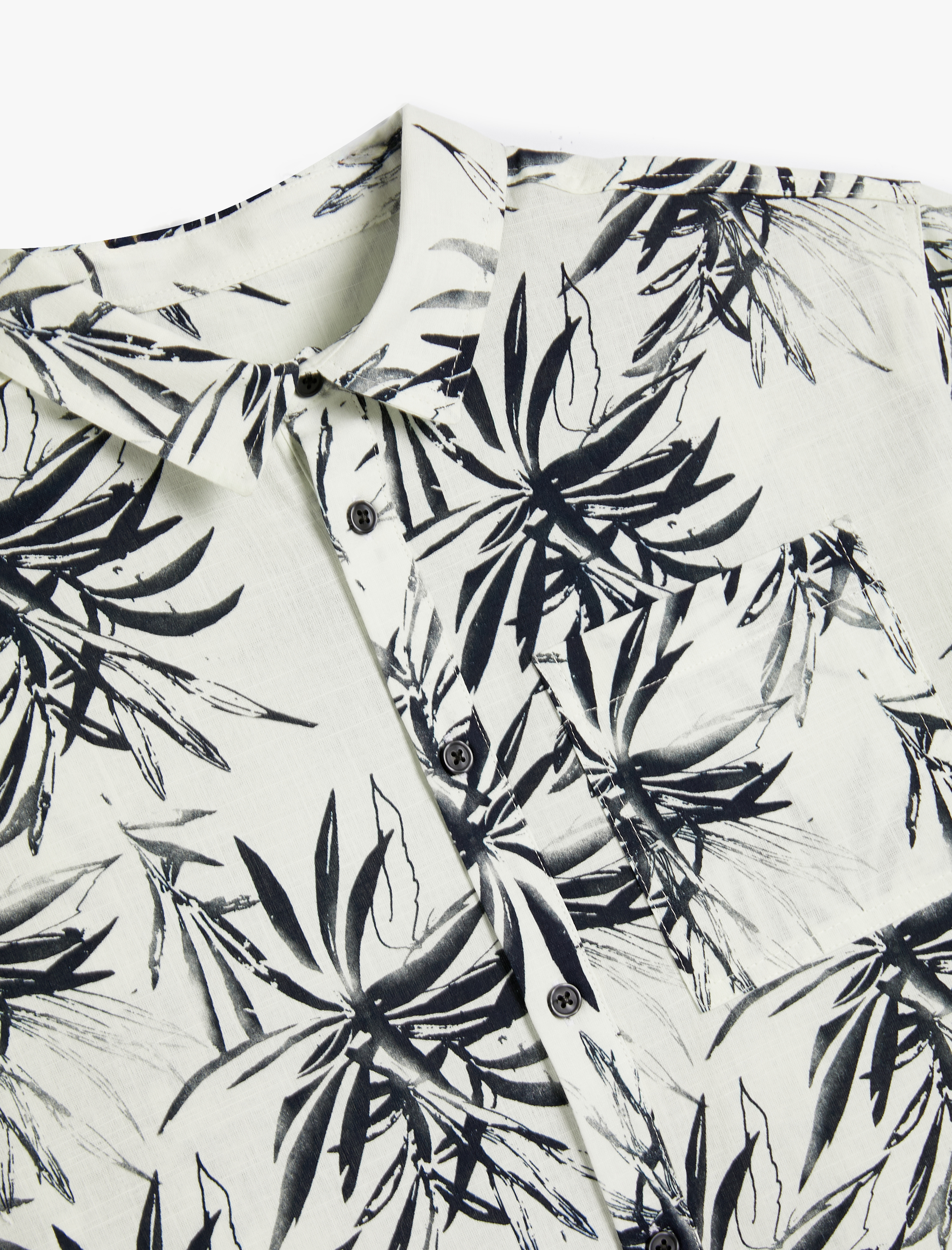  Erkek Çocuk Gömlek Yaprak Baskılı Kısa Kollu Cepli