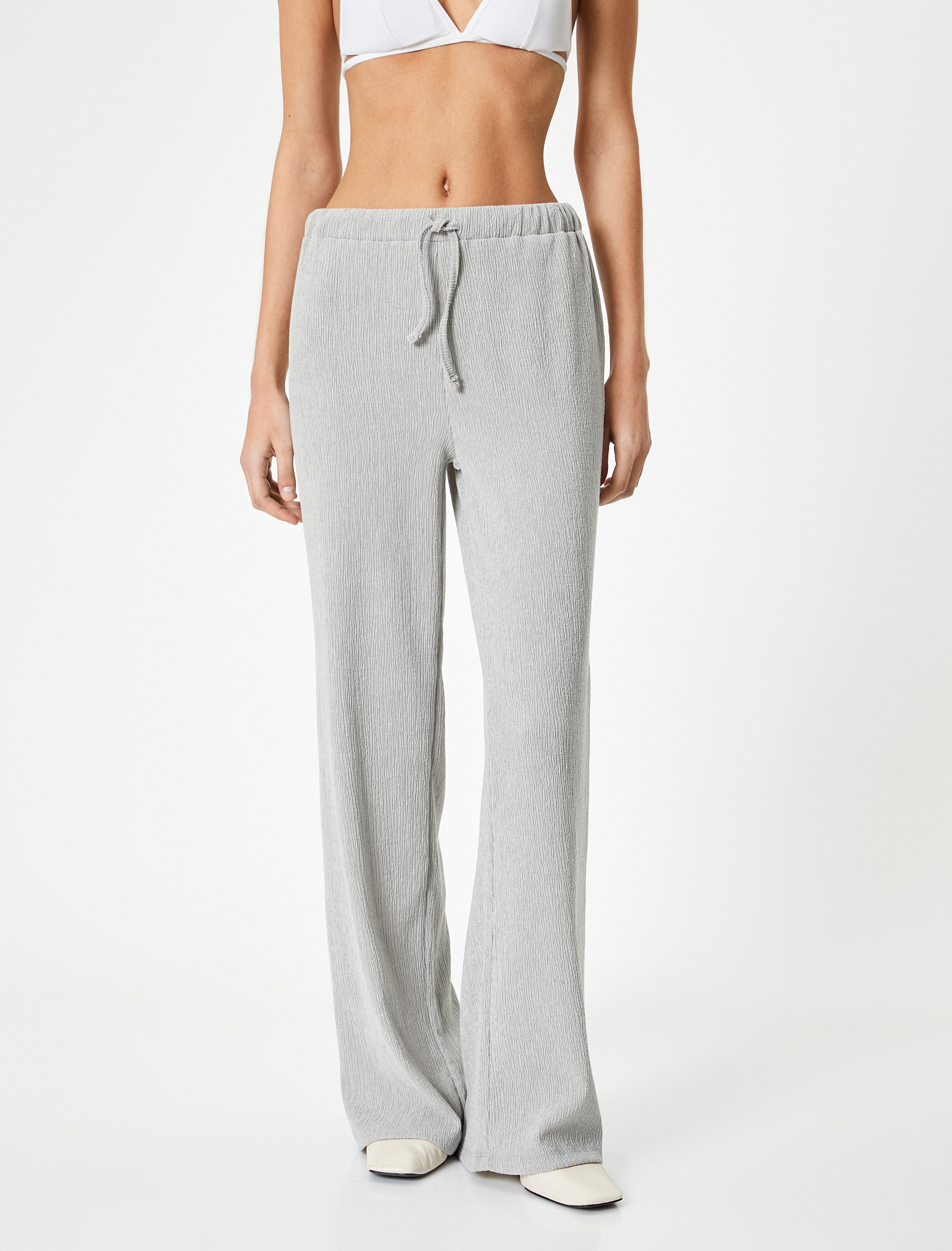   Bol Paça Pantolon Dokulu Rahat Kalıp Beli Bağlamalı Viskoz Kumaş Karışımlı Bürümcük