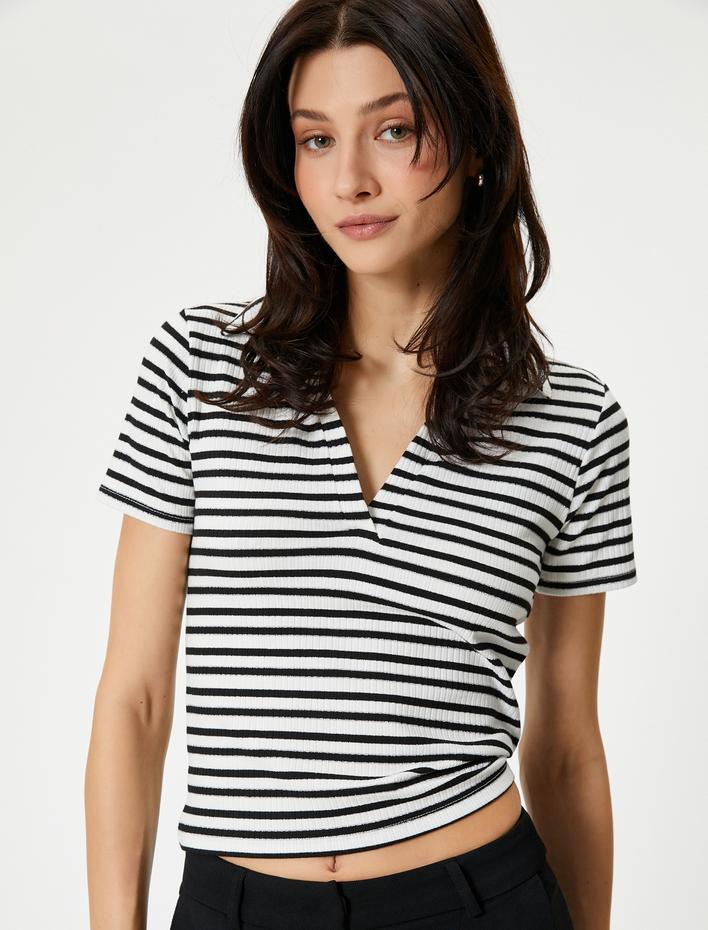  Simli Polo Yaka Tişört Kısa Kollu Fitilli Standart Kesim