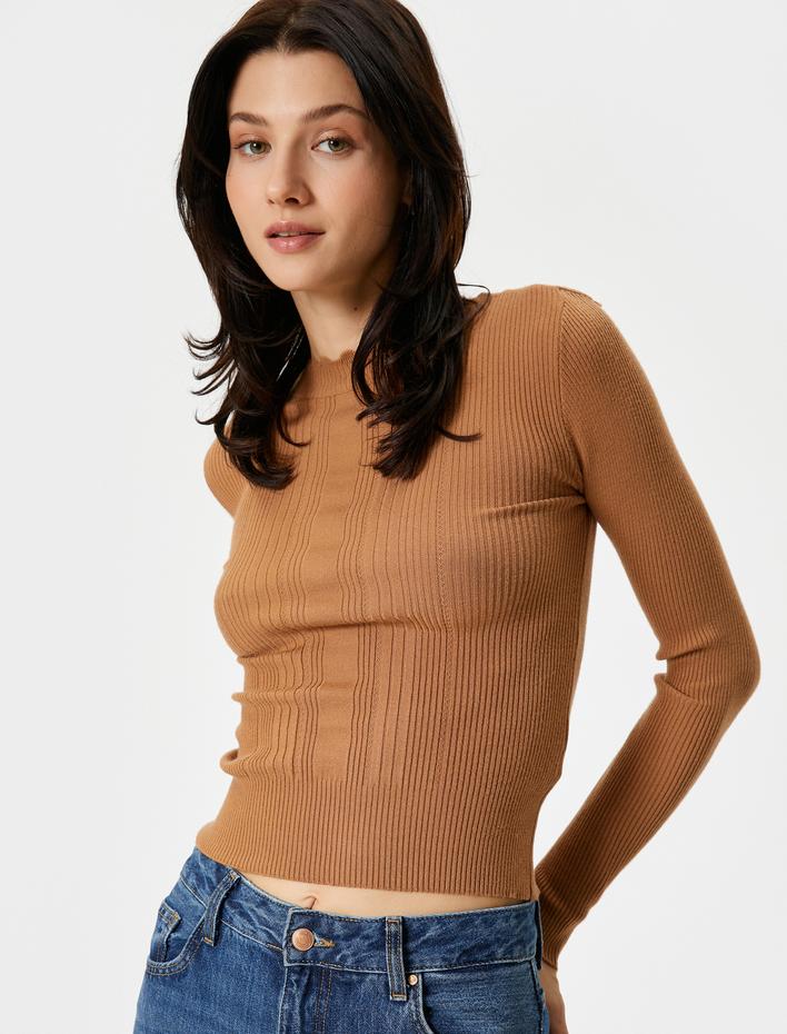  Triko Kazak Basic Yarım Balıkçı Yaka