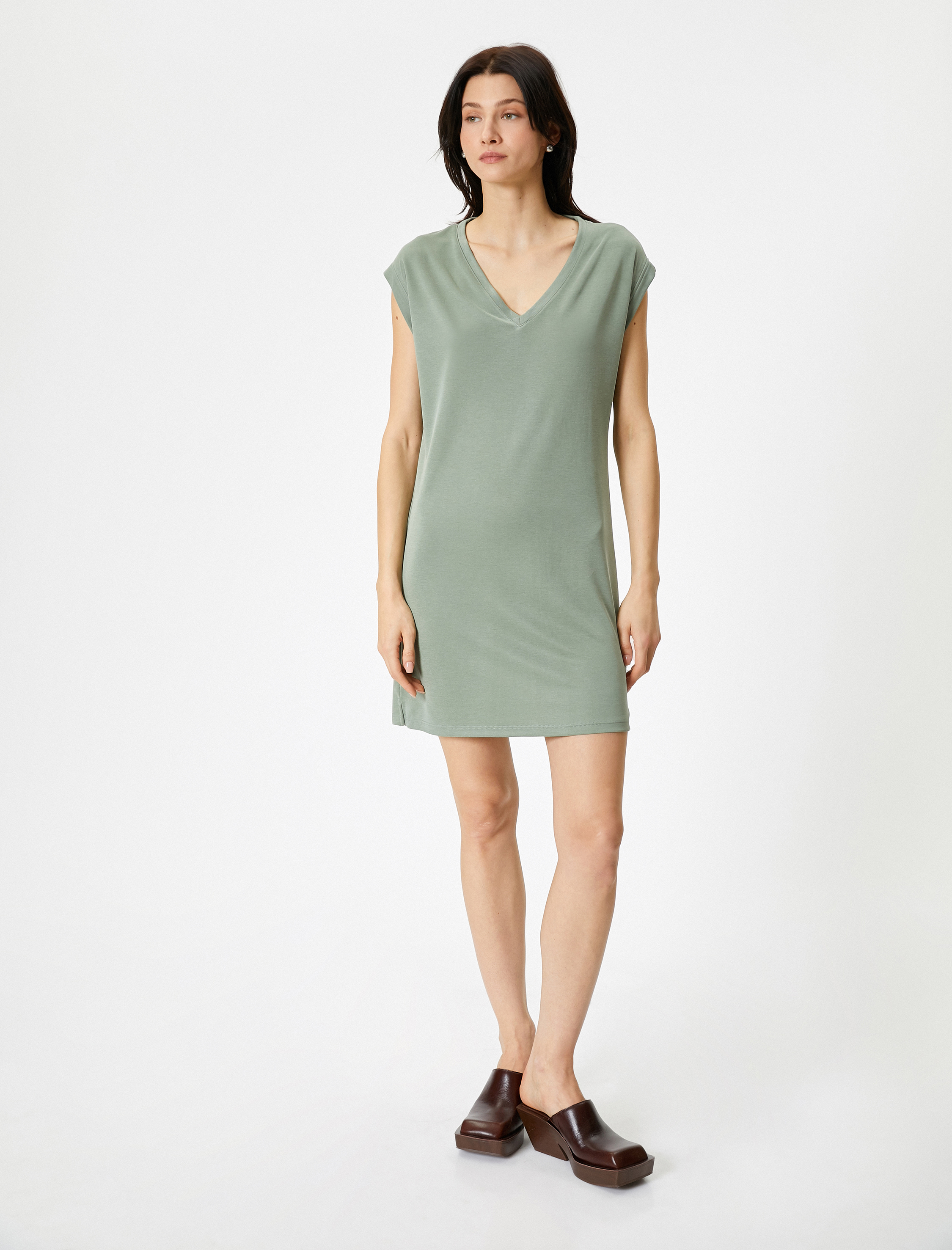   Mini Elbise Kısa Kollu V Yaka