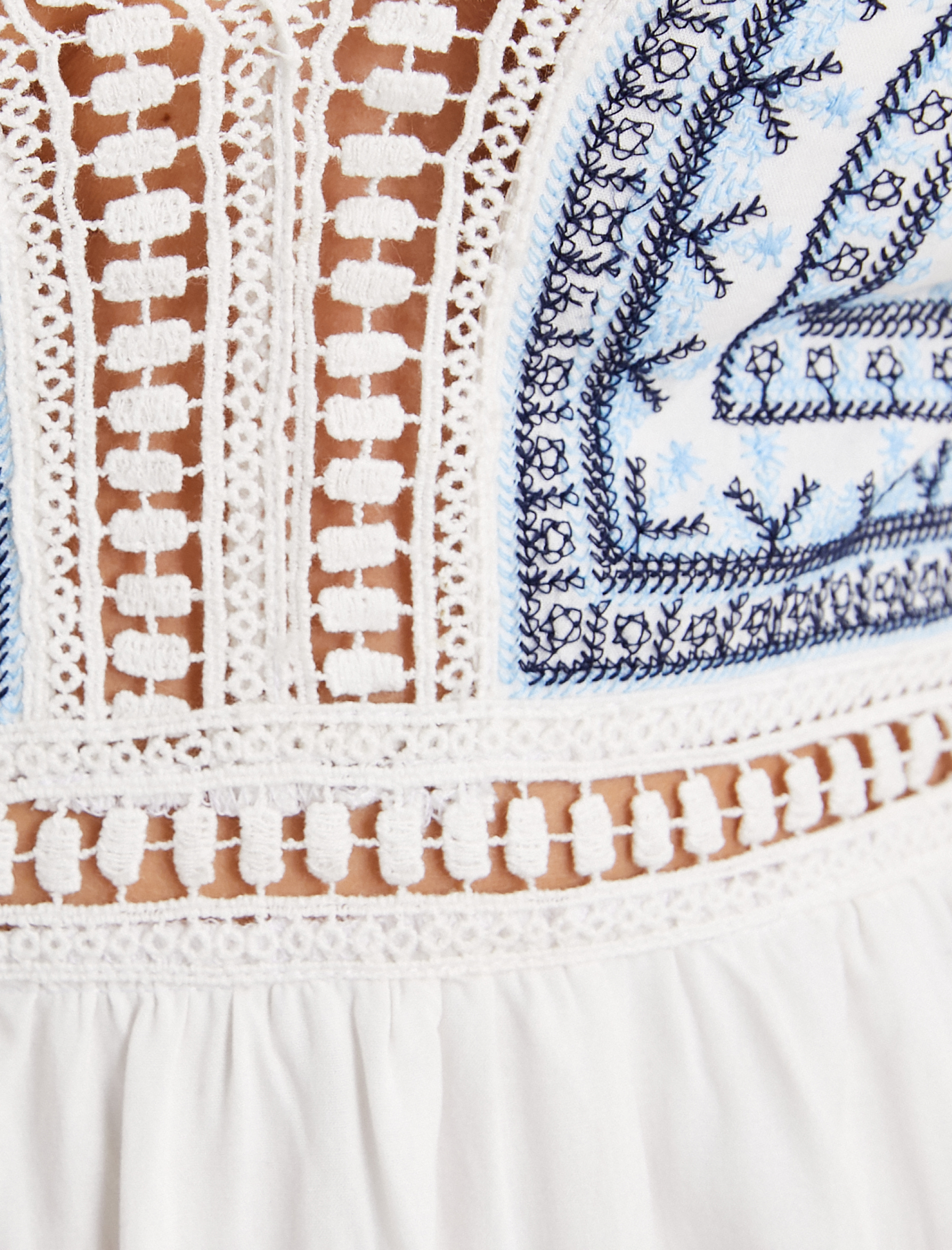   Midi Elbise Askılı Kalp Yaka Kroşe Detaylı Viskon Karışımlı