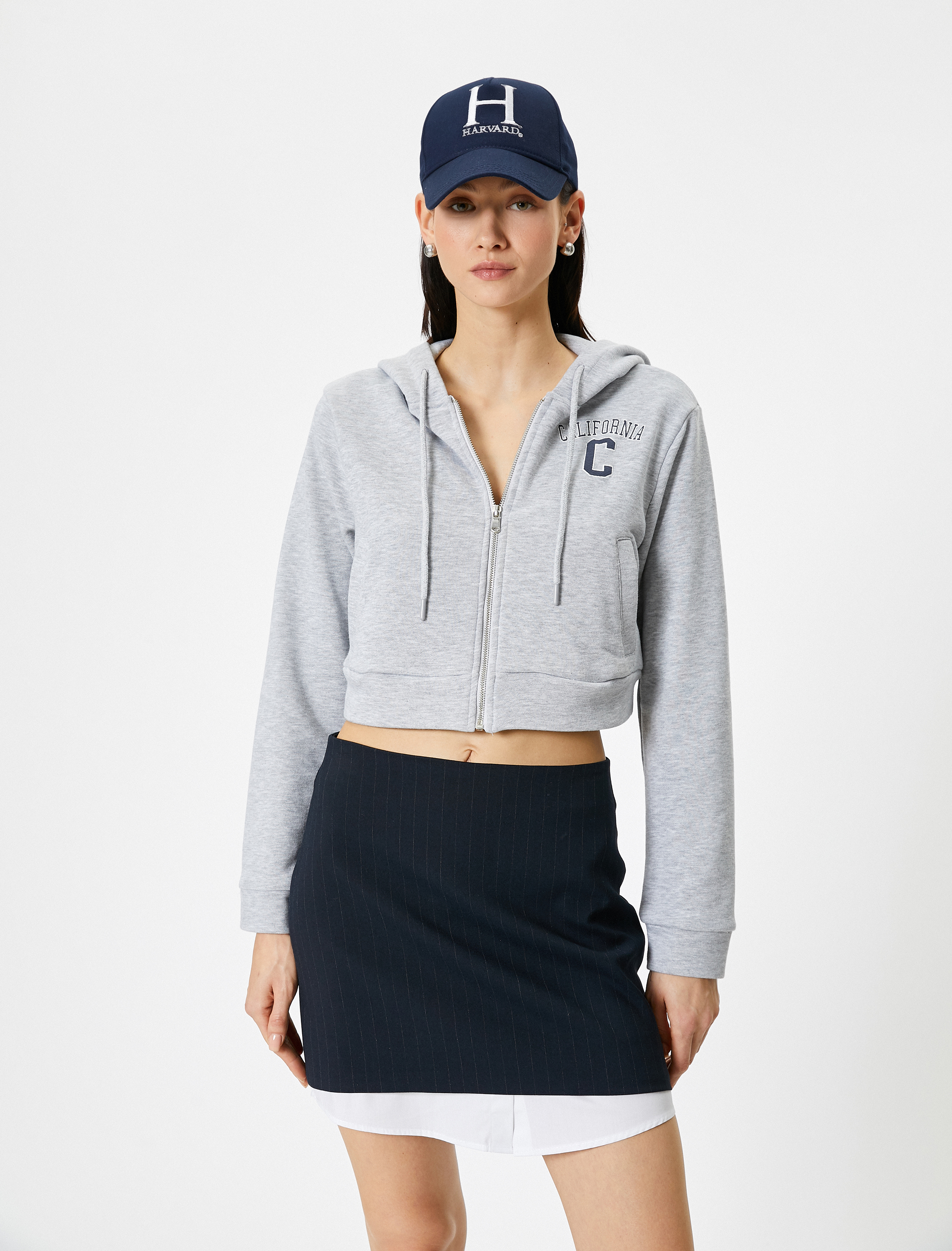   Crop Hırka Fermuarlı Kapüşonlu Cepli Üç İplik Şardonlu