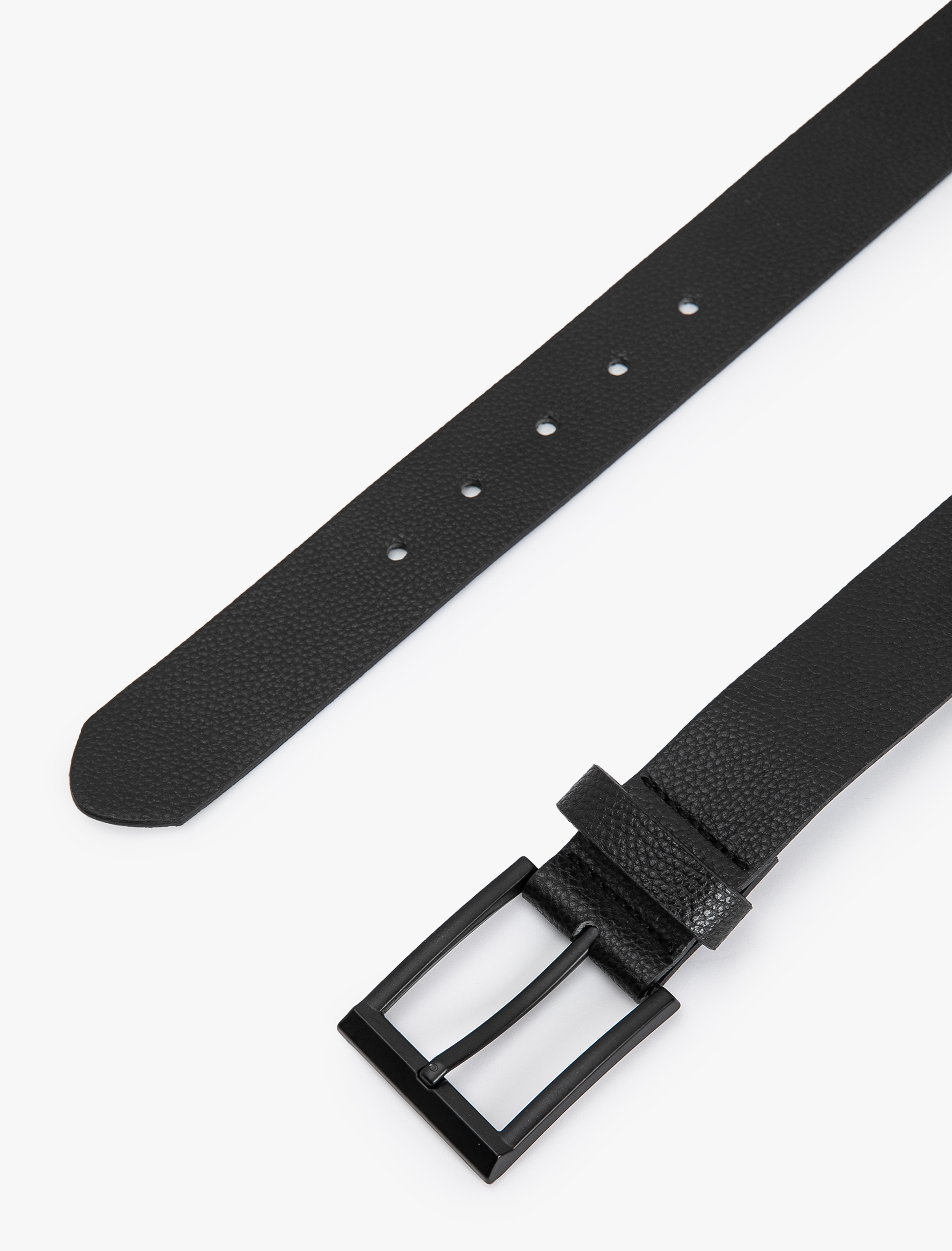  Erkek Kemer Deri Görünümlü Metal Toka Detaylı