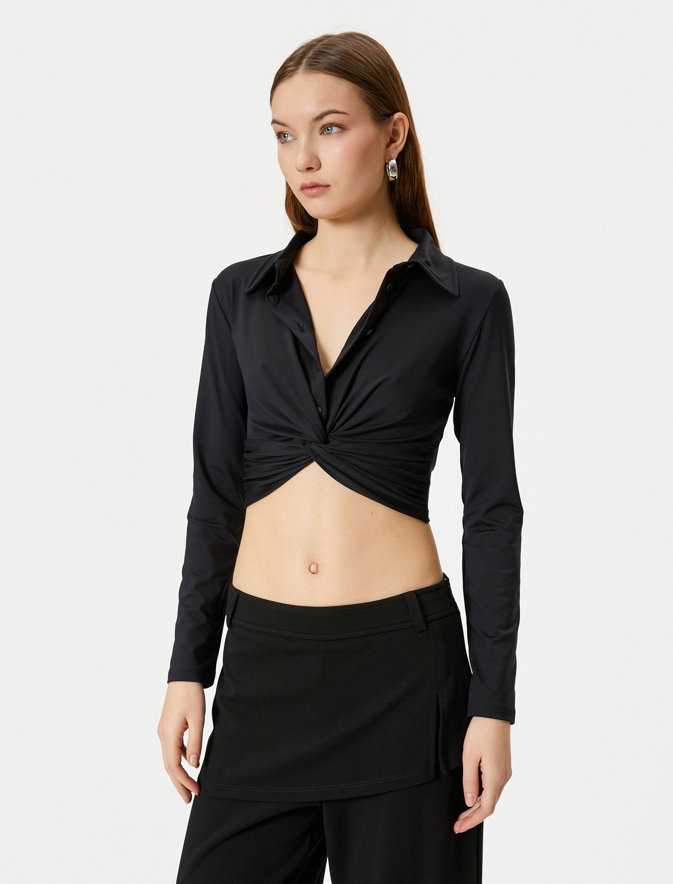 Kruvaze Düğüm Detaylı Crop Tişört Uzun Kollu Gömlek Yaka