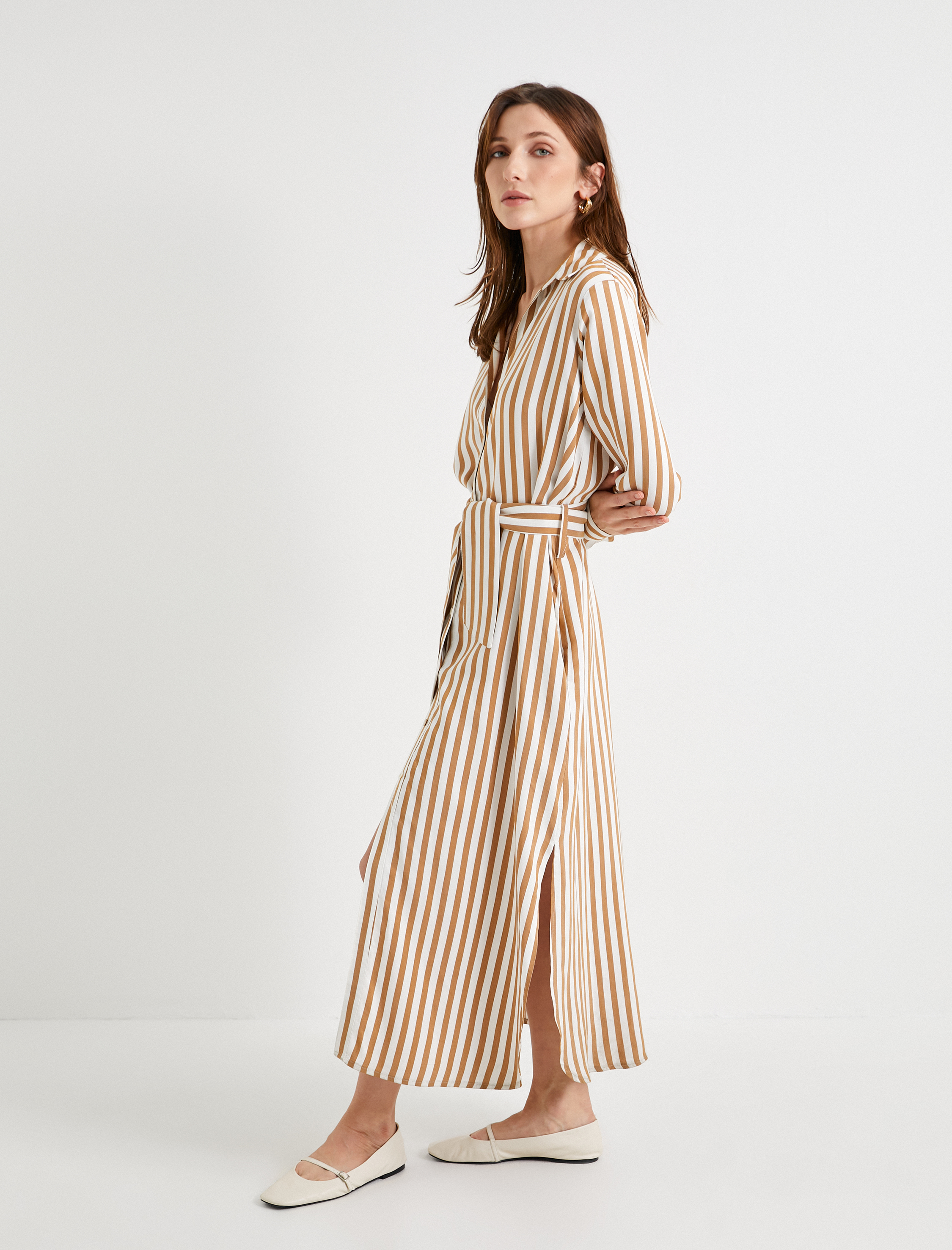   Gömlek Elbise Viskon Beli Kuşaklı Uzun Kollu Düğmeli