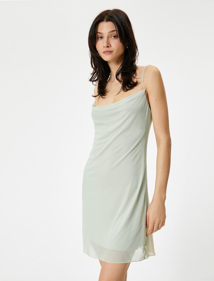  Mini Şifon Elbise İnce Askılı Degaje Yaka Fiyonk Detaylı