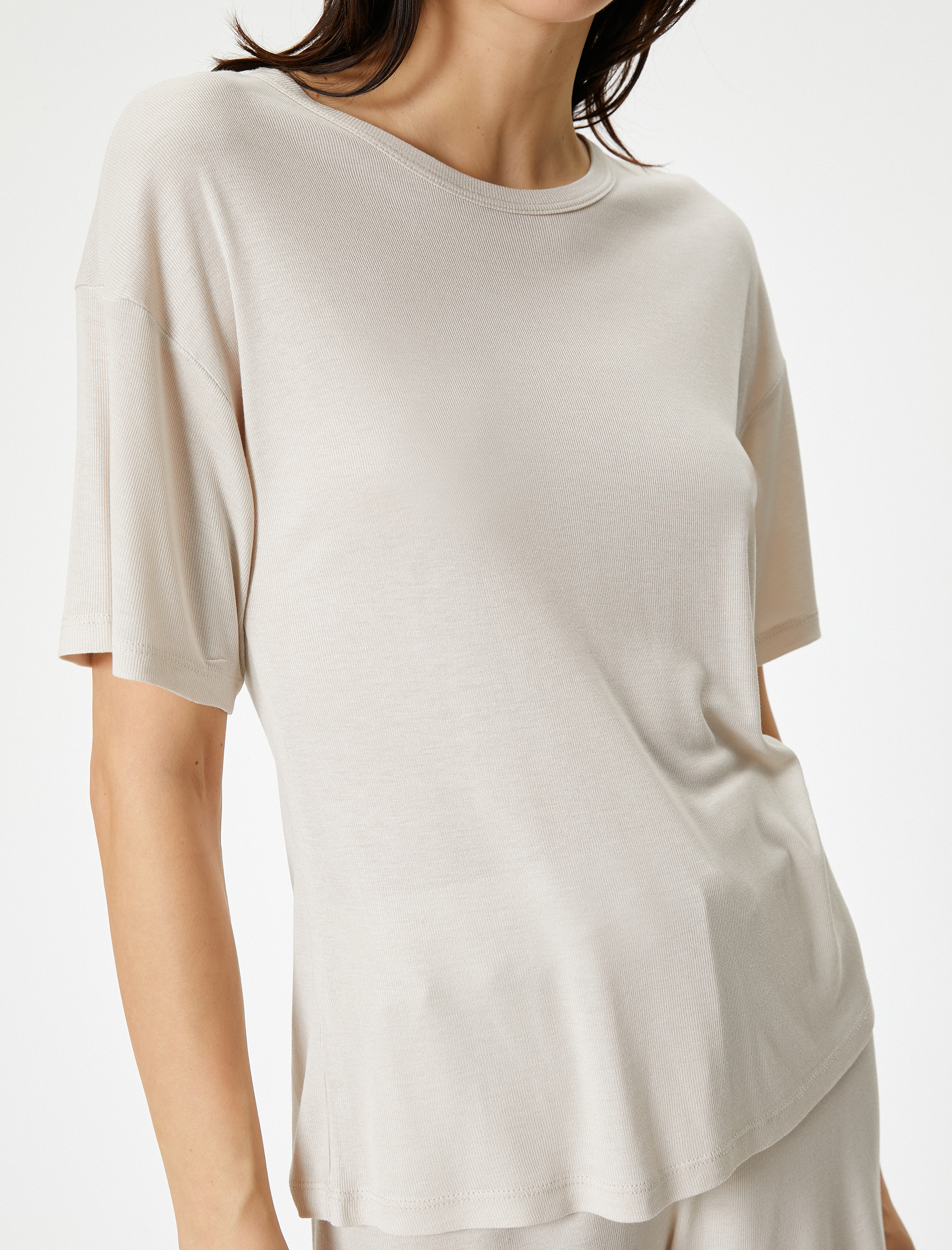   Pijama Üstü Kısa Kollu Bisiklet Yaka