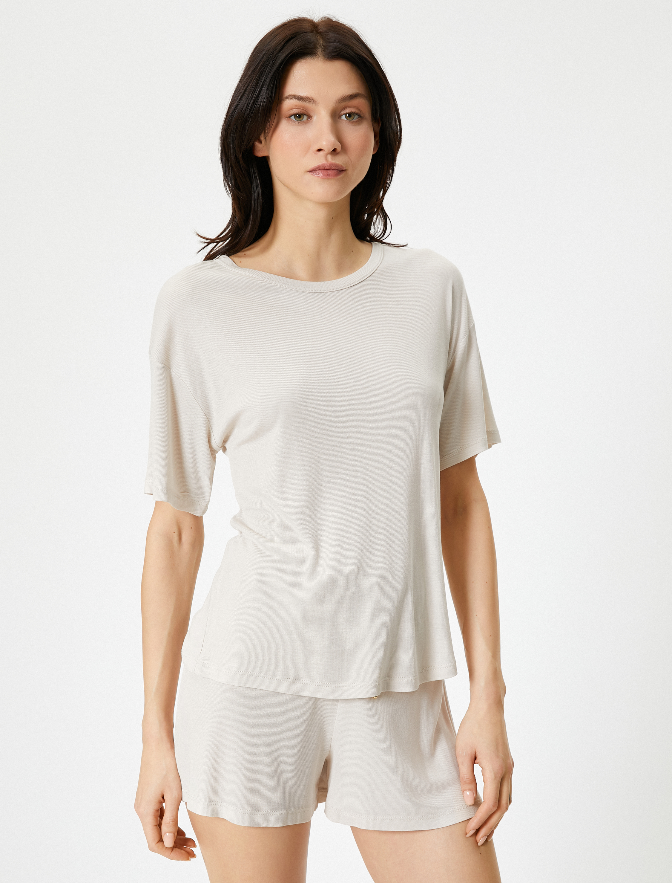   Pijama Üstü Kısa Kollu Bisiklet Yaka