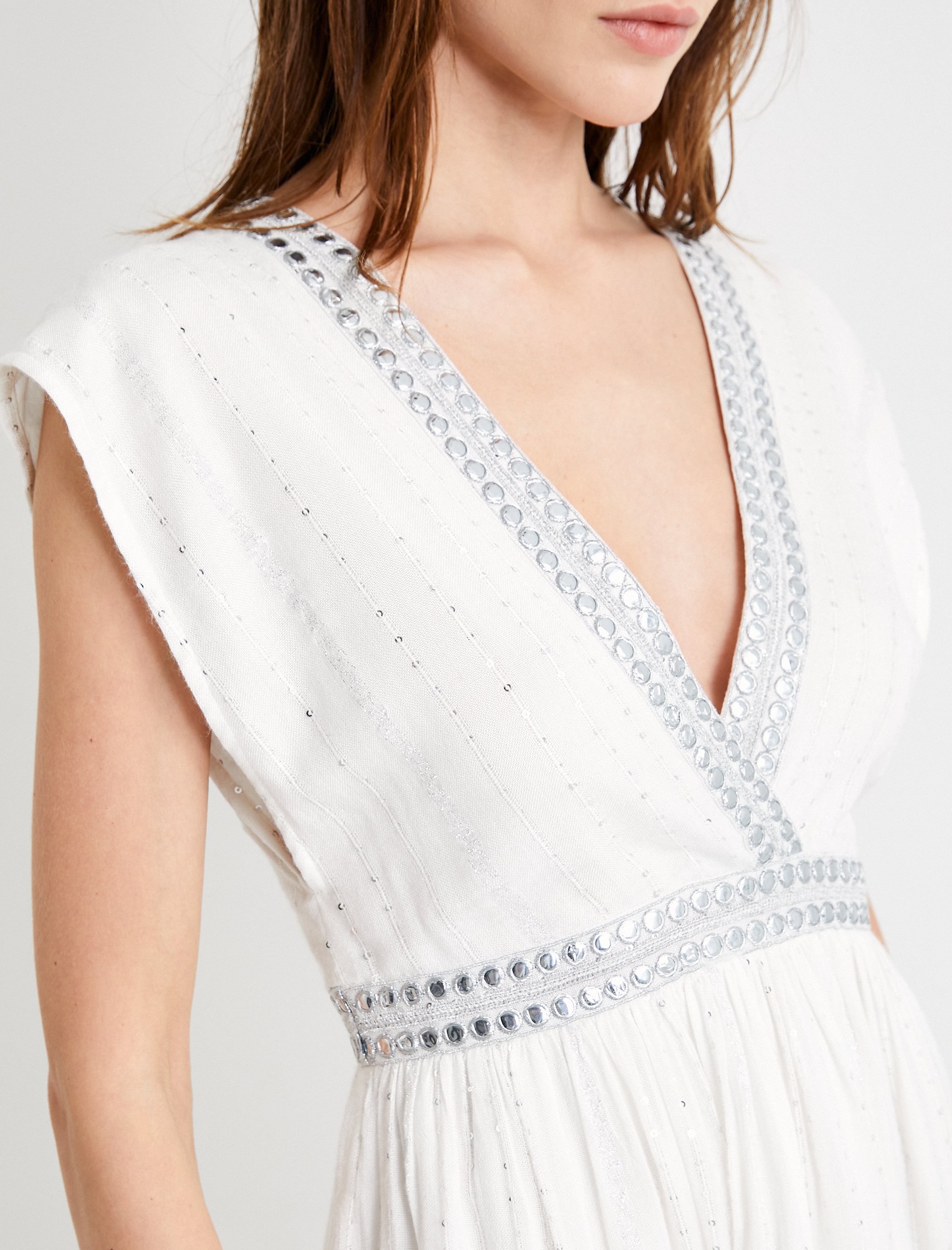   Mini Viskon Elbise V Yaka Kısa Kollu Taş Detaylı