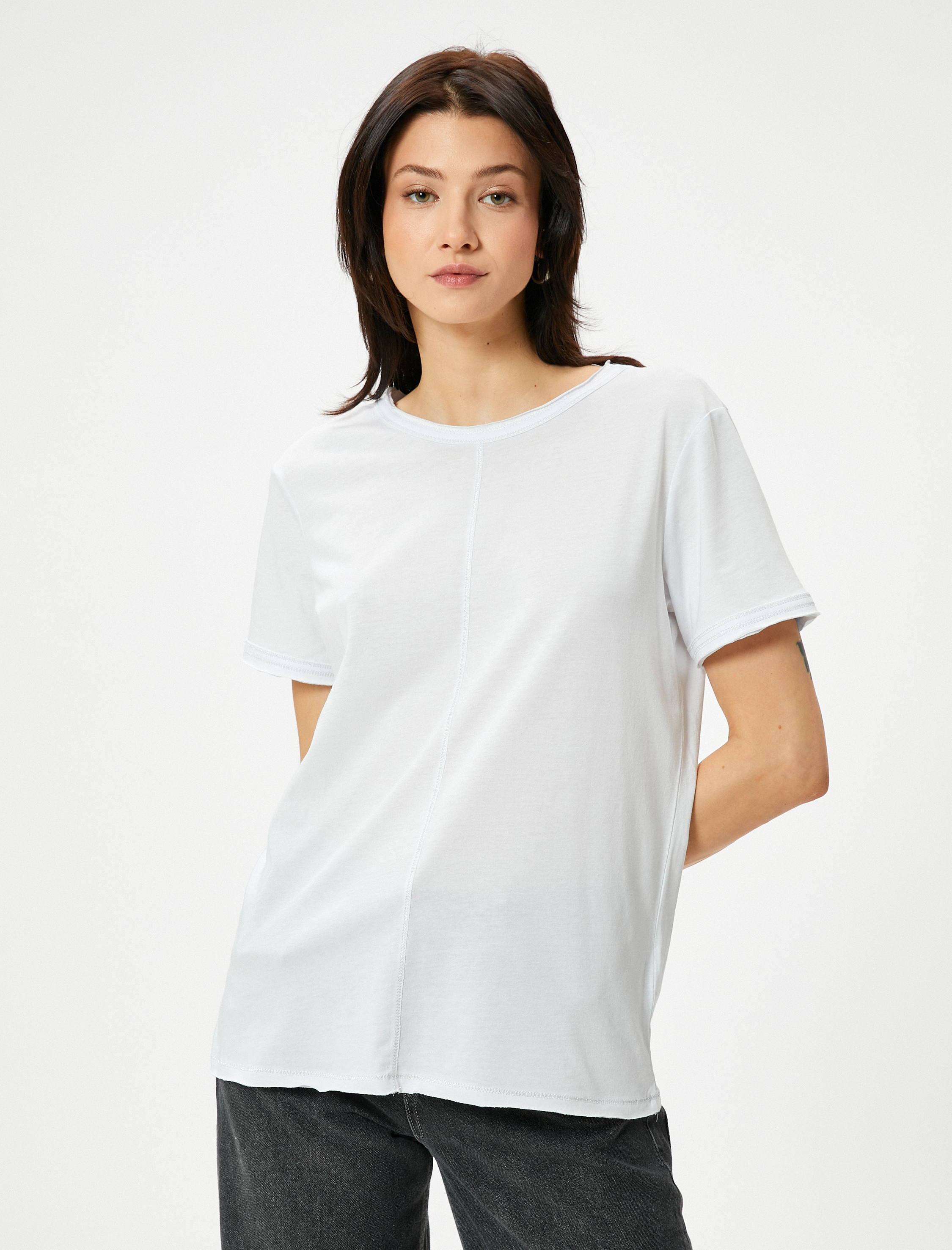   Basic Tişört Bisiklet Yaka Kısa Kollu Standart Kesim