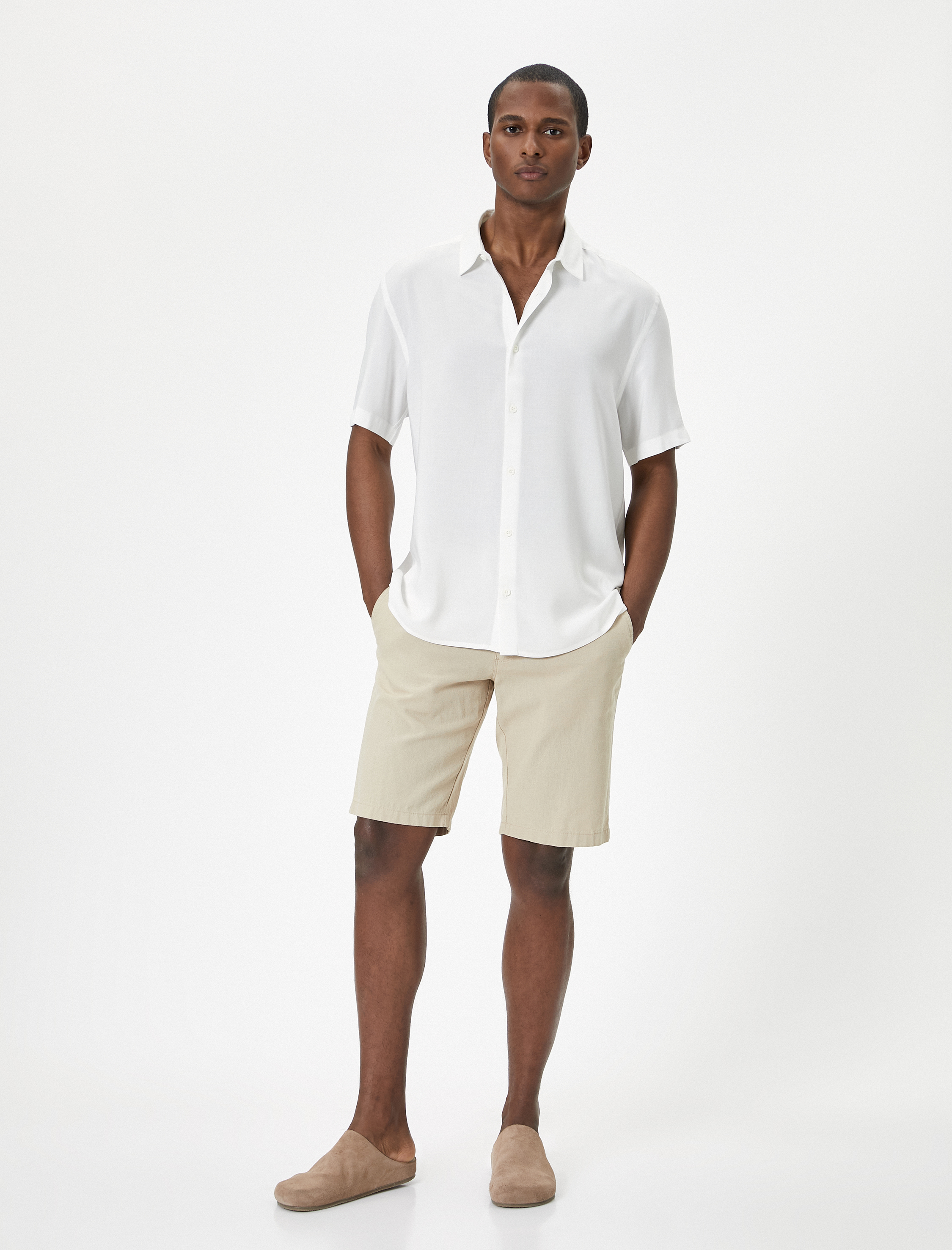   Yazlık Gömlek Kısa Kollu Klasik Yaka Düğmeli Viskon Kumaş Regular Fit