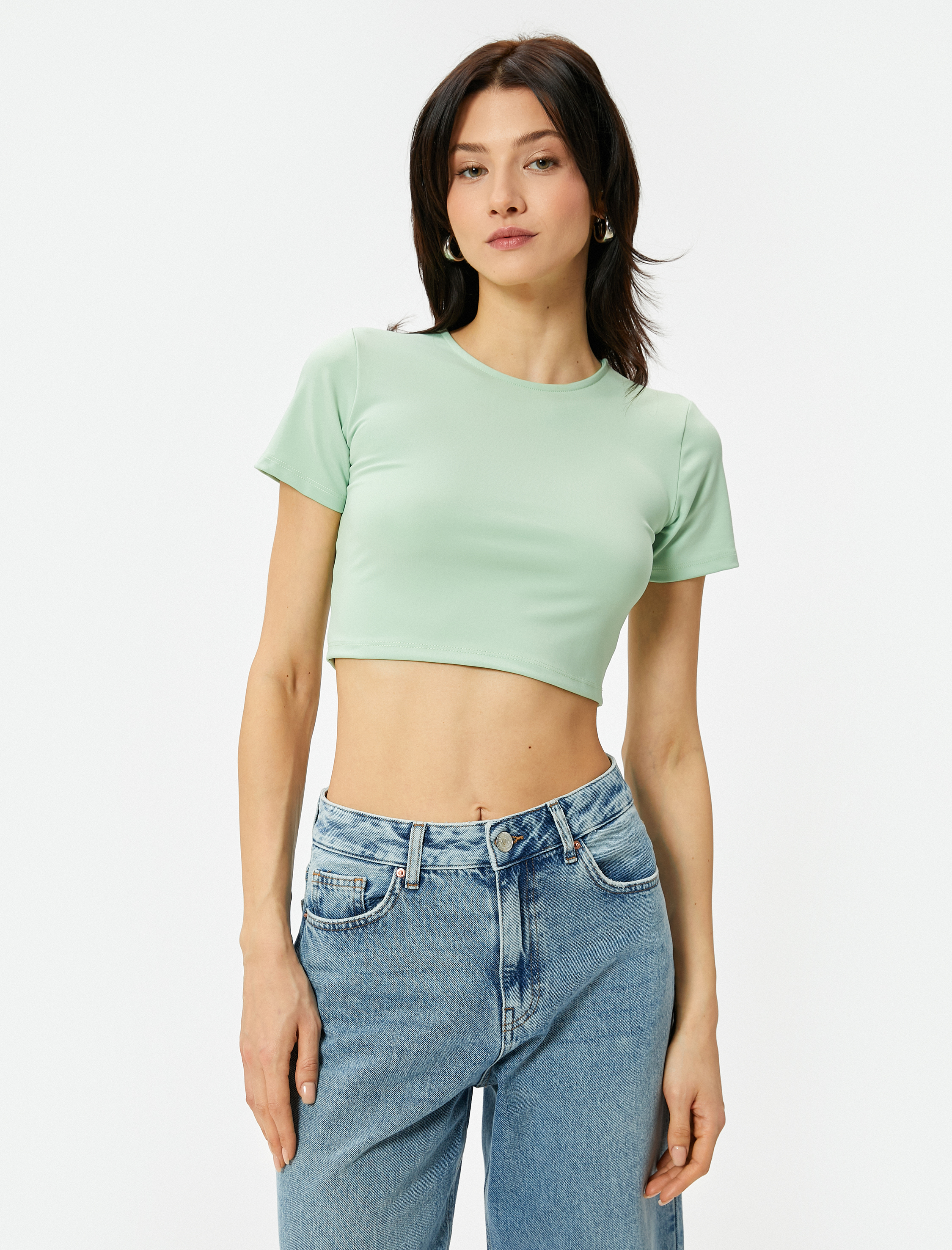   Crop Tişört Bisiklet Yaka Kısa Kollu Slim Fit