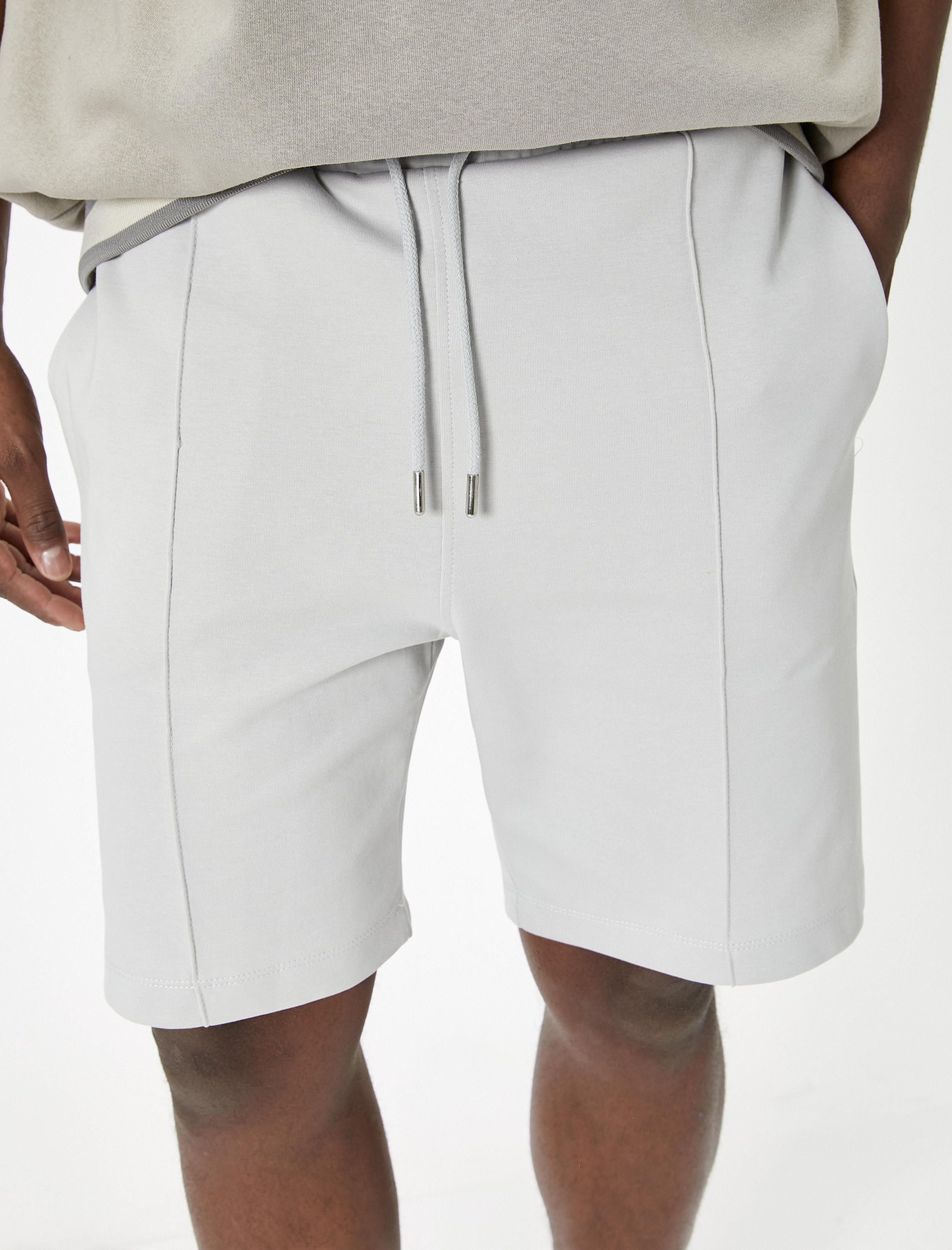   Bermuda Şort Beli Bağcıklı Nervürlü Cepli