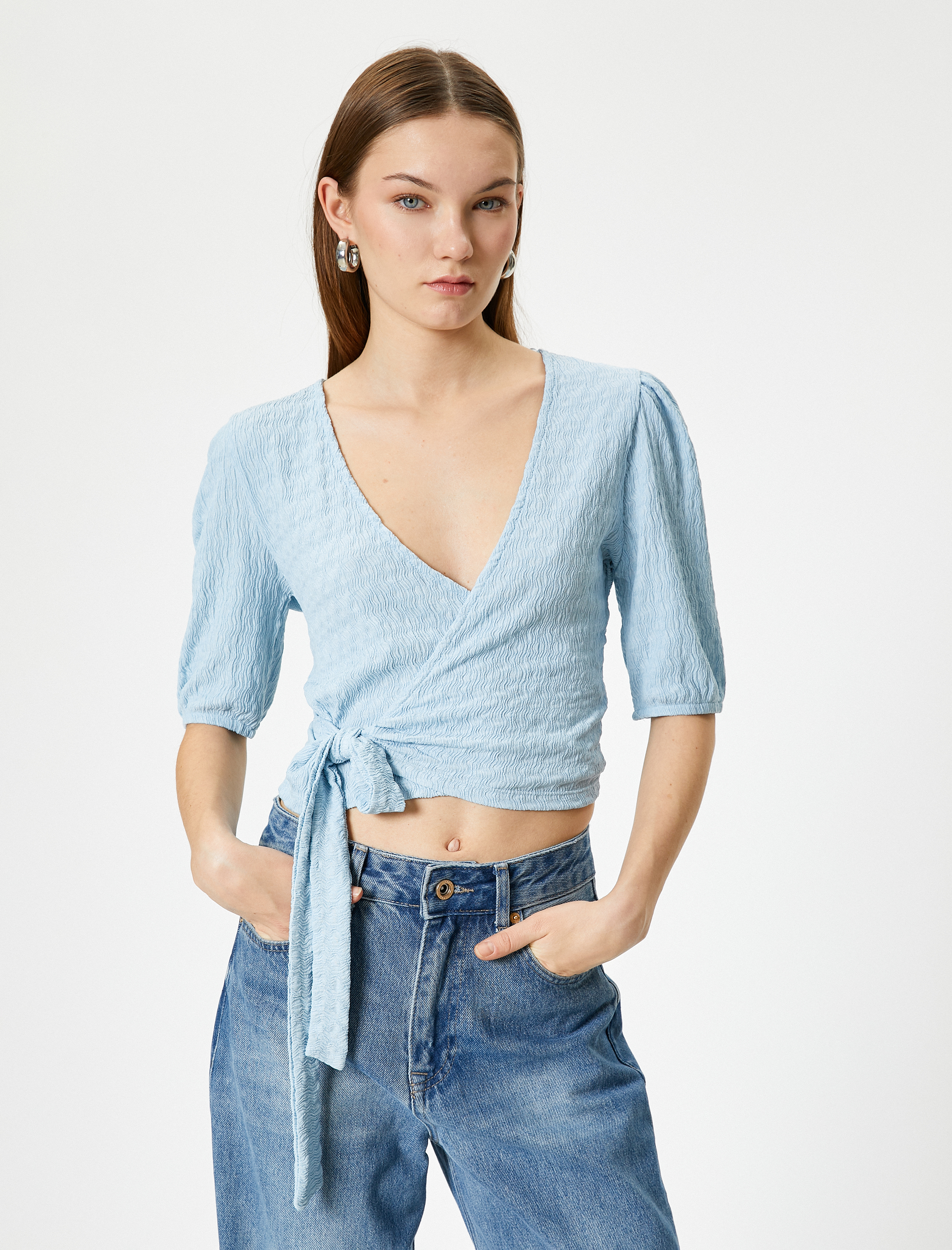   Kruvaze Balon Kol Crop Tişört Önden Bağlamalı Dokulu Bürümcük