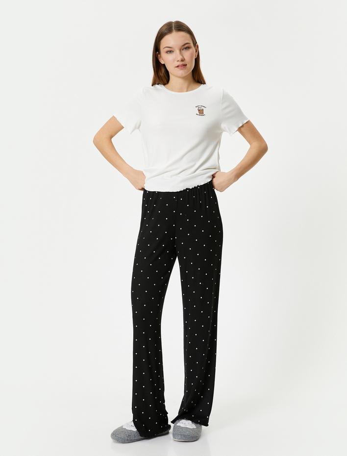  Pijama Takımı Kısa Kollu İşlemeli Baskılı