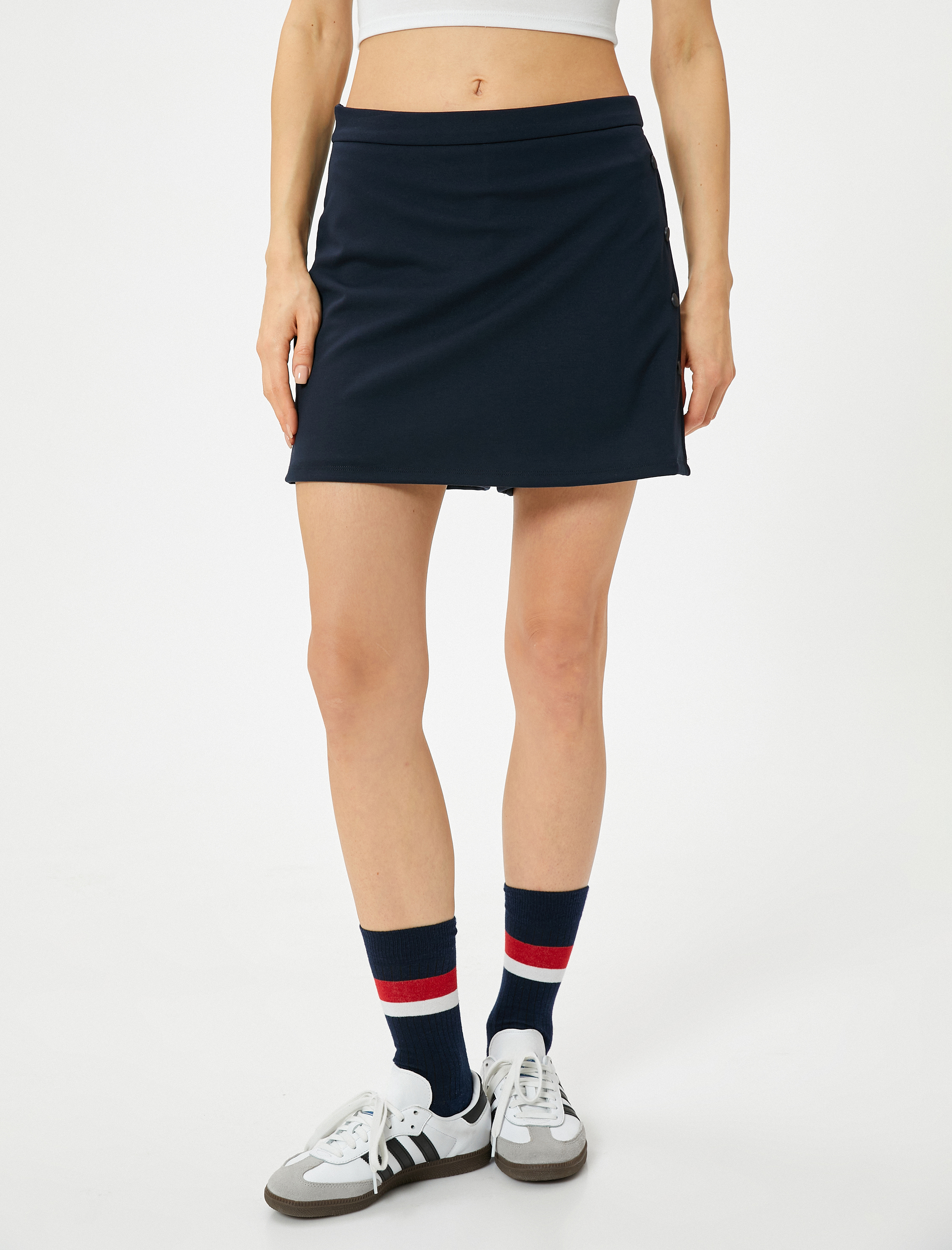   Mini Şort Etek Normal Bel Düğme Detaylı