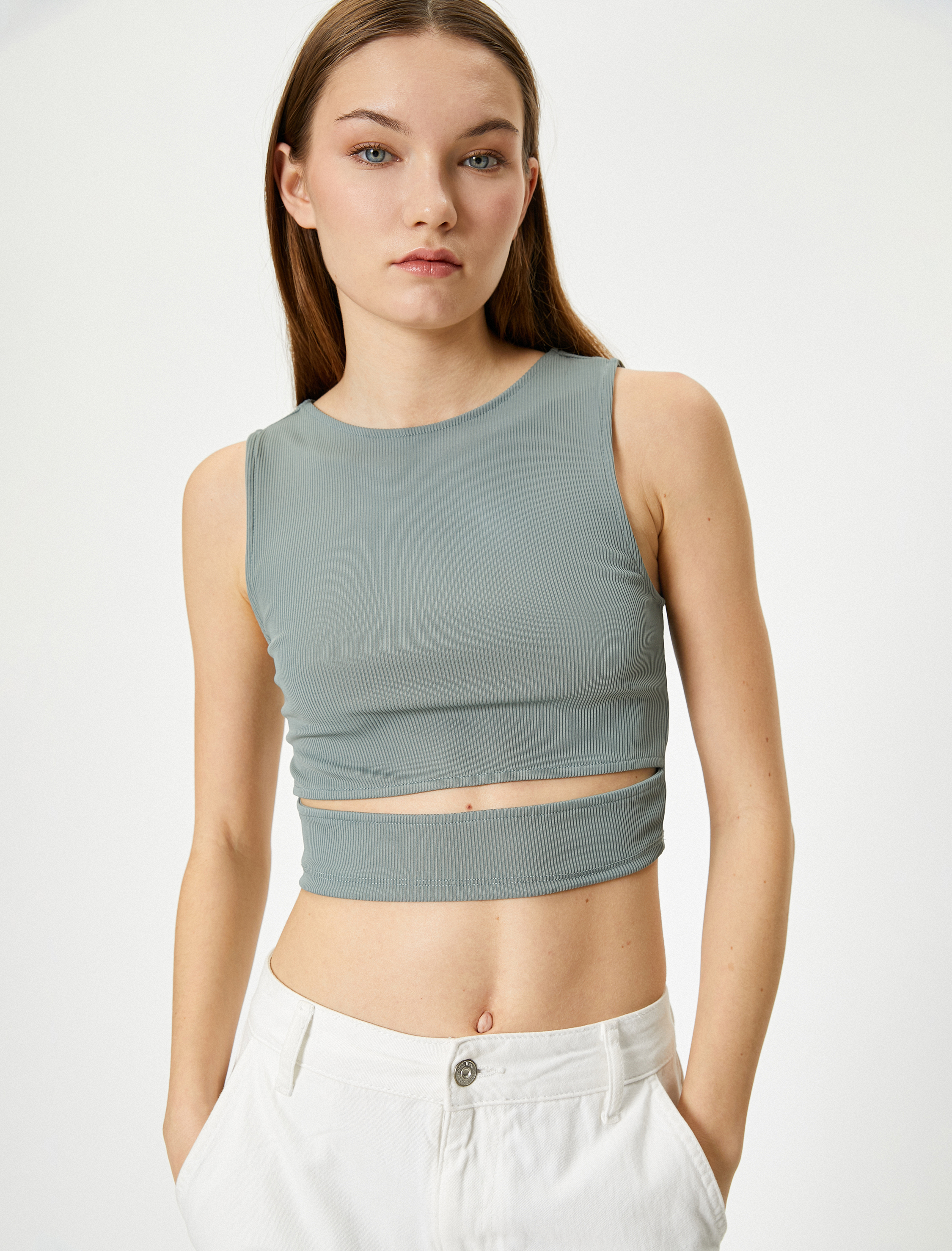 Koton Kadın Pencere Detaylı Kısa Atlet Slim Fit Bisiklet Yaka -1