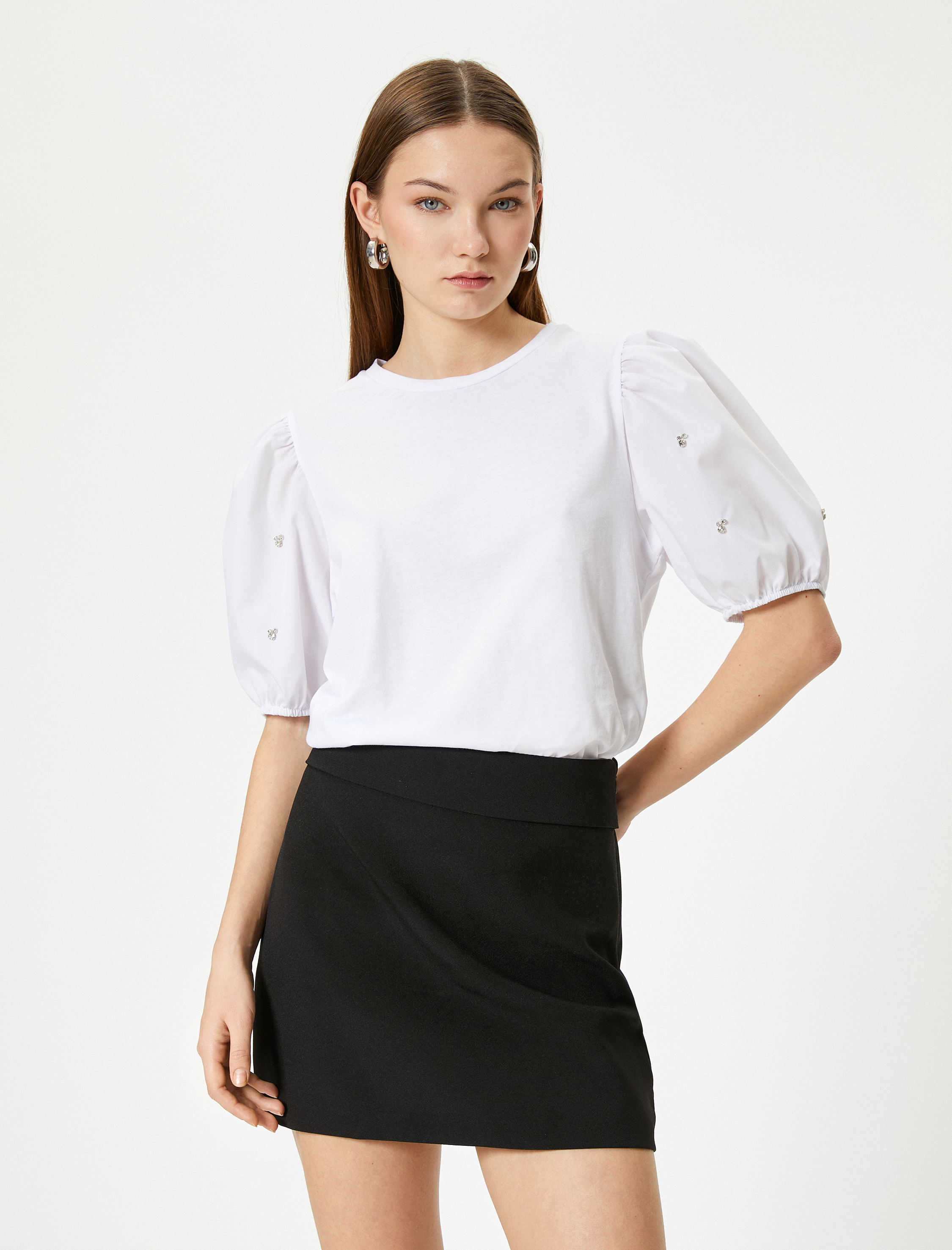   Taşlı Balon Kol Tişört Yuvarlak Yaka