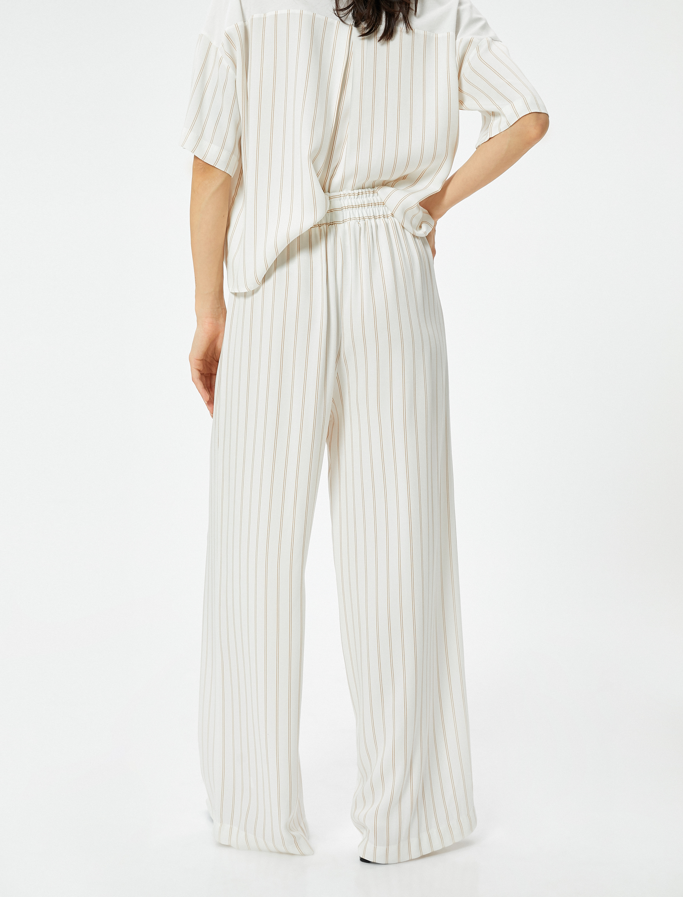   Bol Paça Pantolon Beli Bağcıklı Lastikli