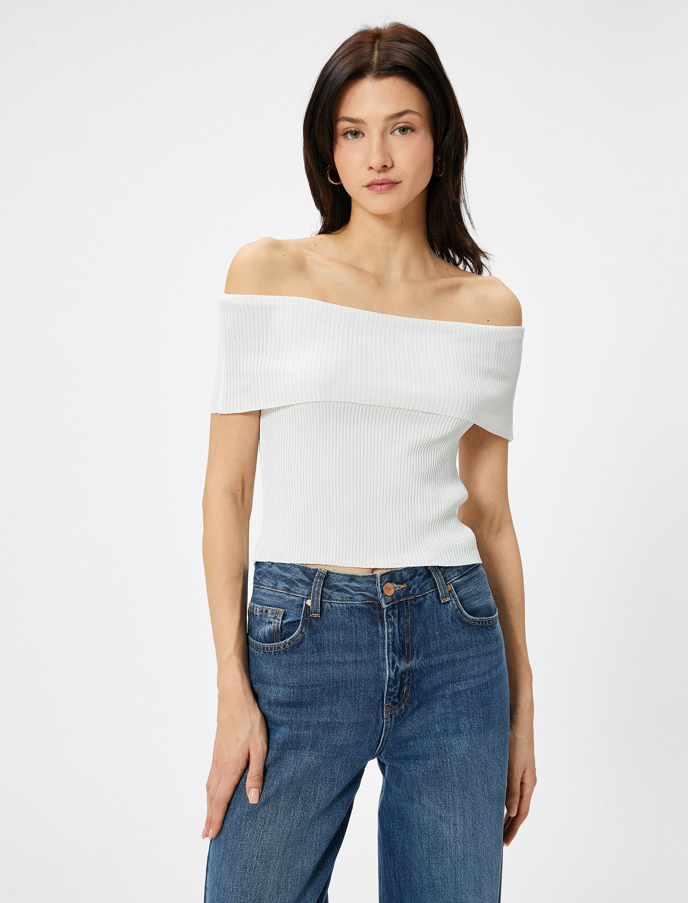   Madonna Yaka Omzu Açık Kazak Triko Fitilli Kısa Kollu