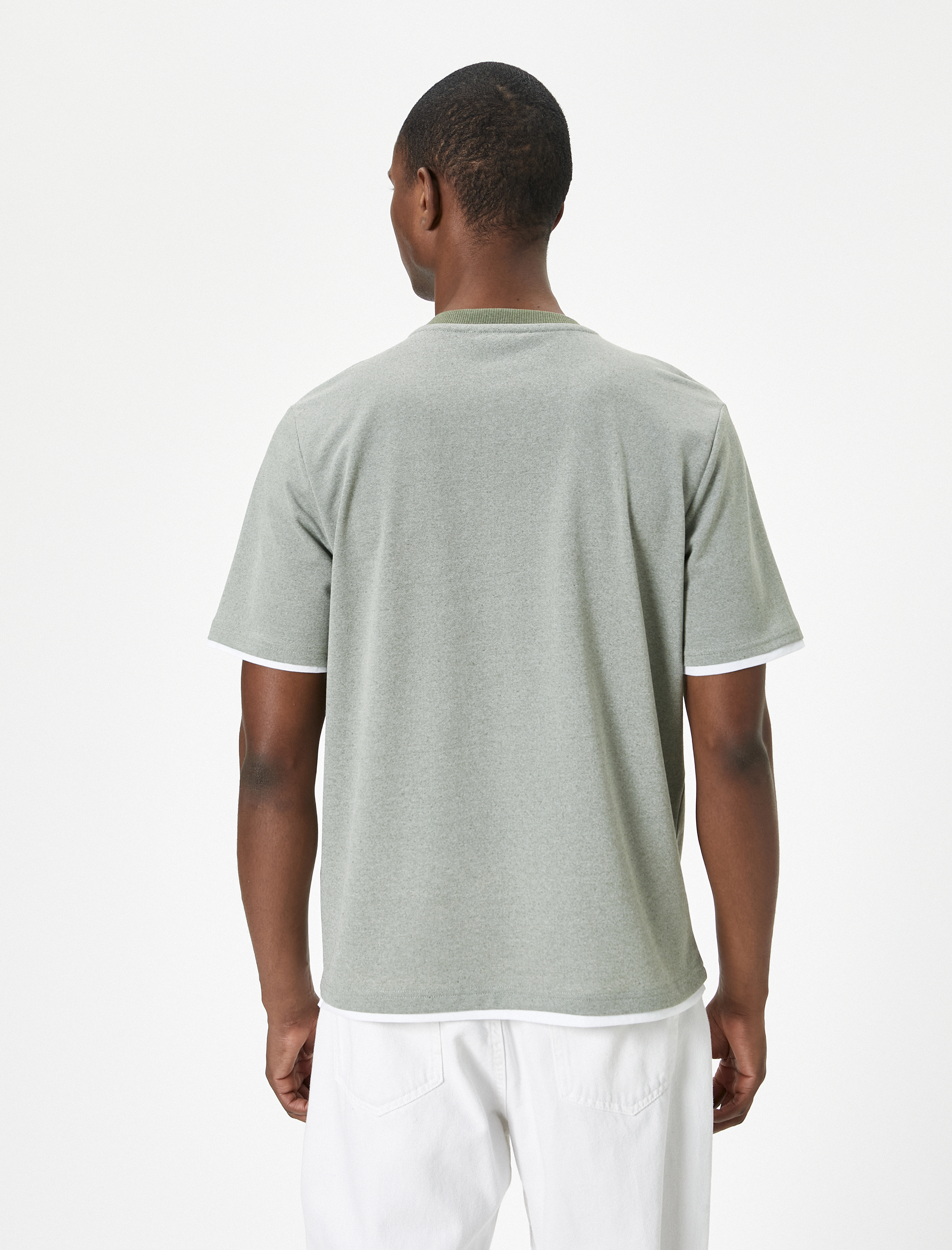   Basic Tişört Dokulu Bisiklet Yaka Kumaş Detaylı Kısa Kollu