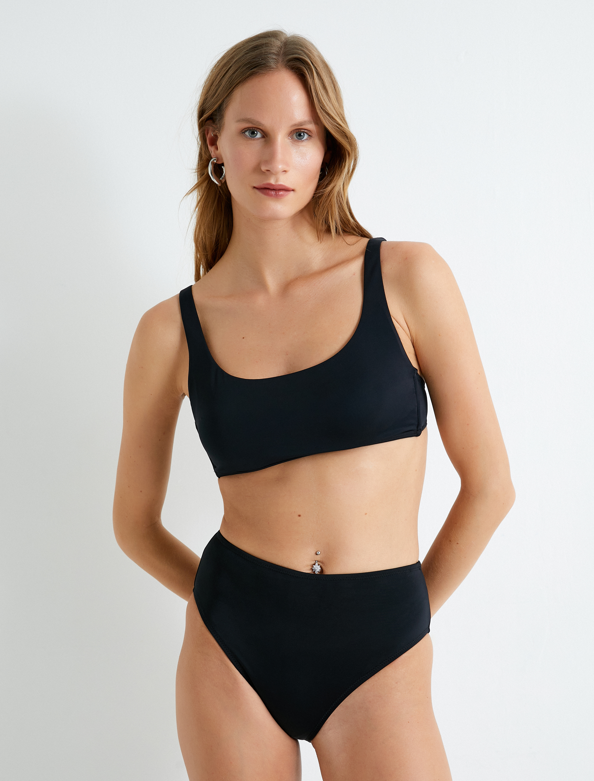 Bikini Üstü İnce Askılı Kaplı
