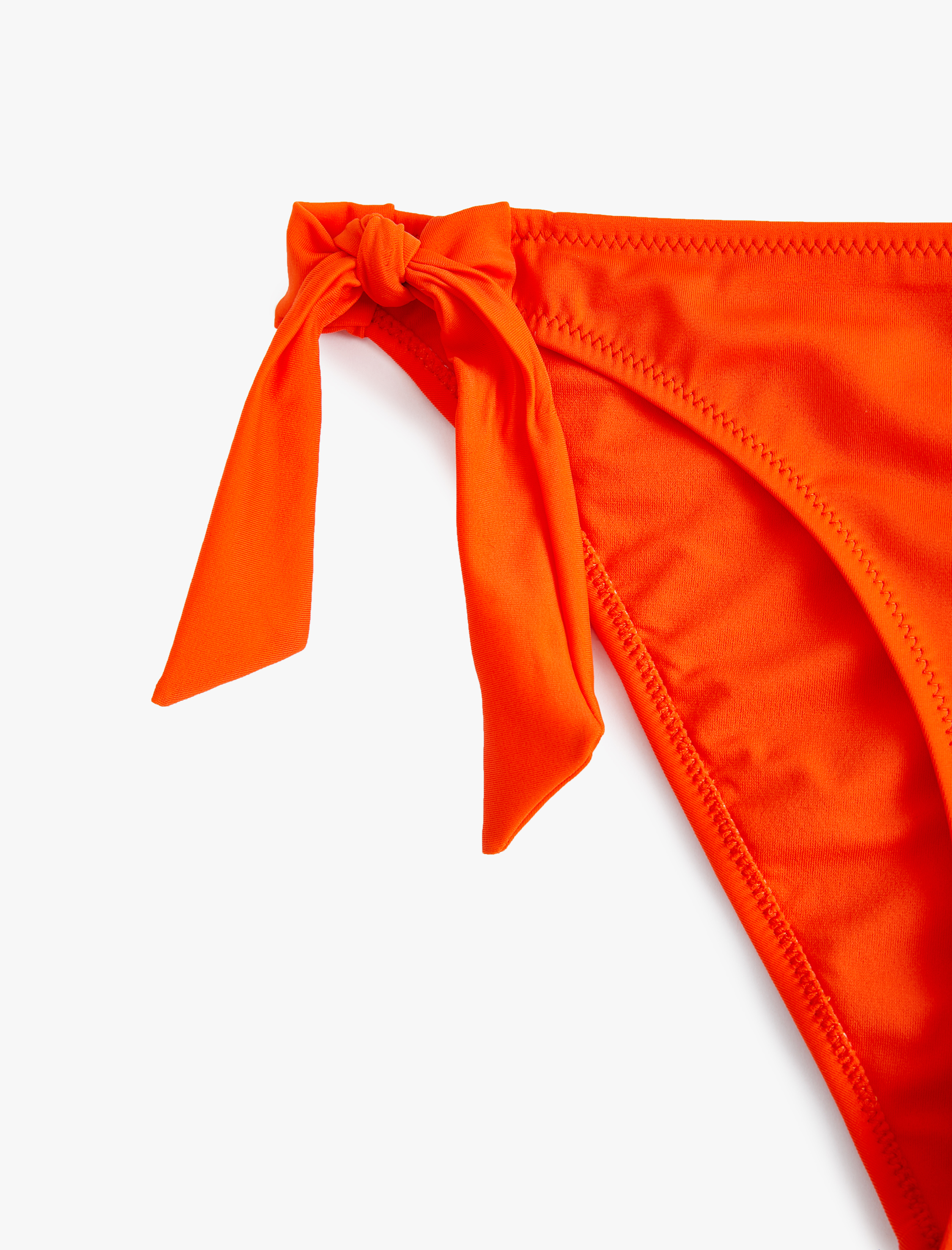   Basic Bikini Altı Normal Bel Yandan Bağlamalı