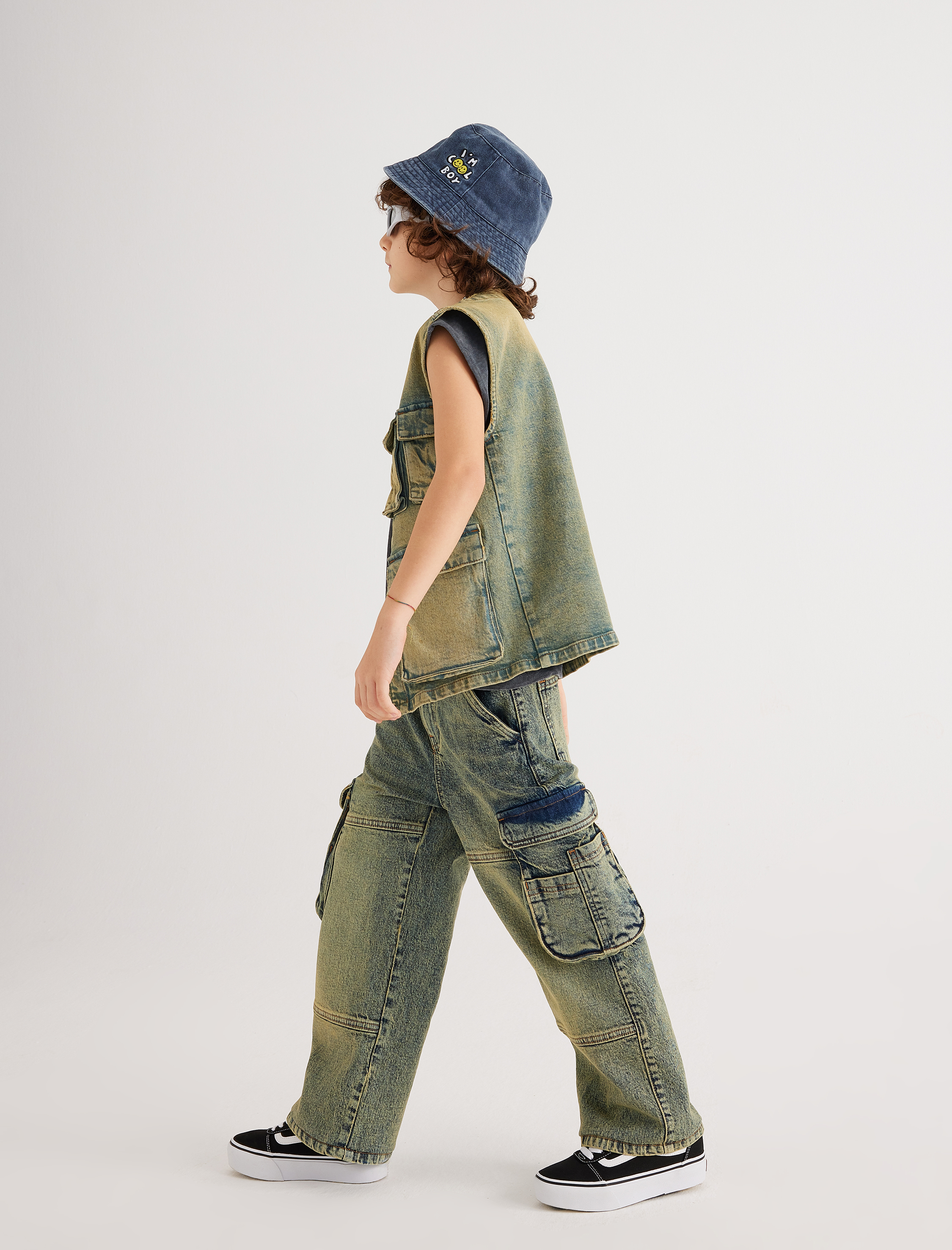  Erkek Çocuk Kargo Kot Pantolon Cepli Dikiş Detaylı Pamuklu