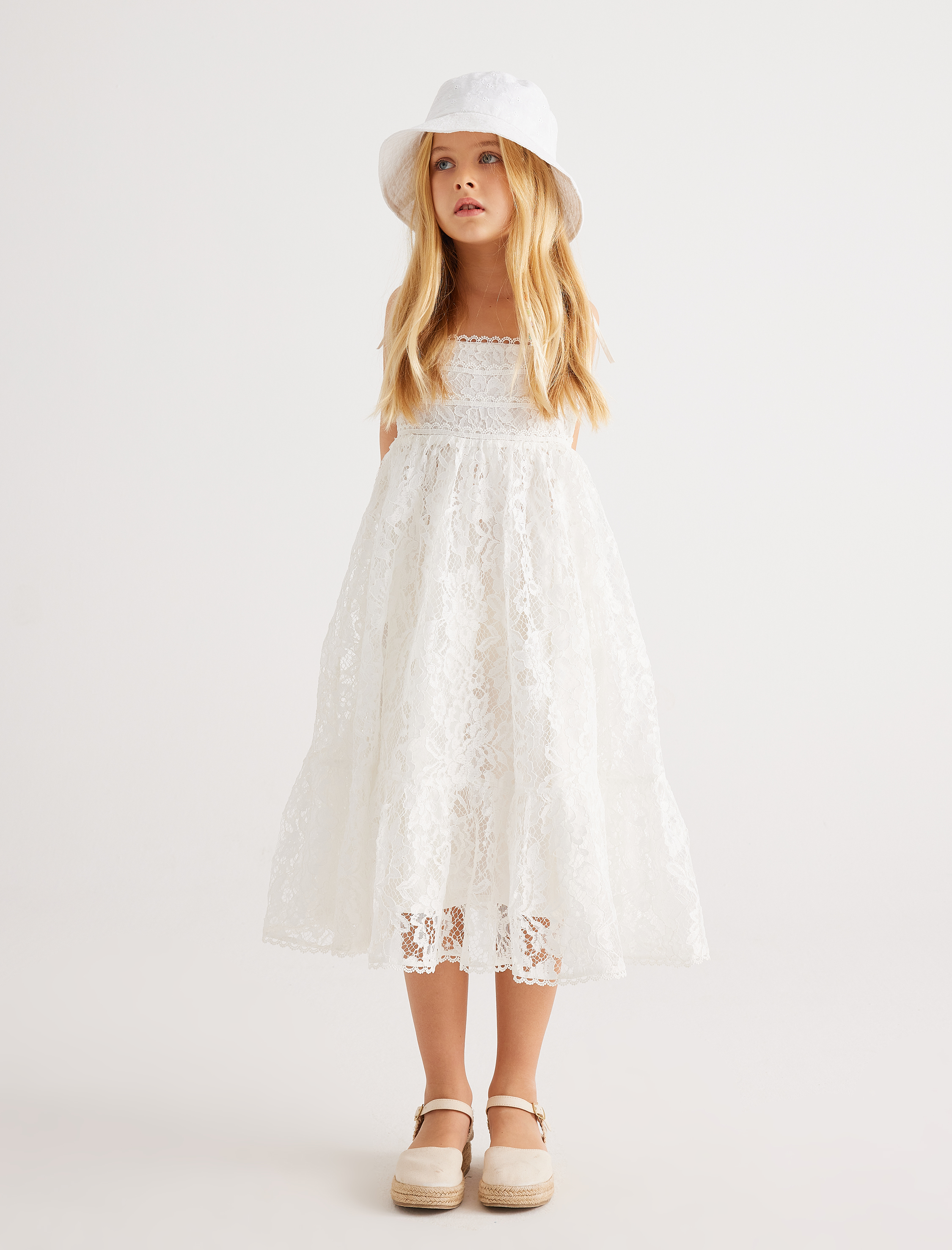 Kız Çocuk Parti Elbisesi Dantelli Midi Boy İnce Askılı Astarlı