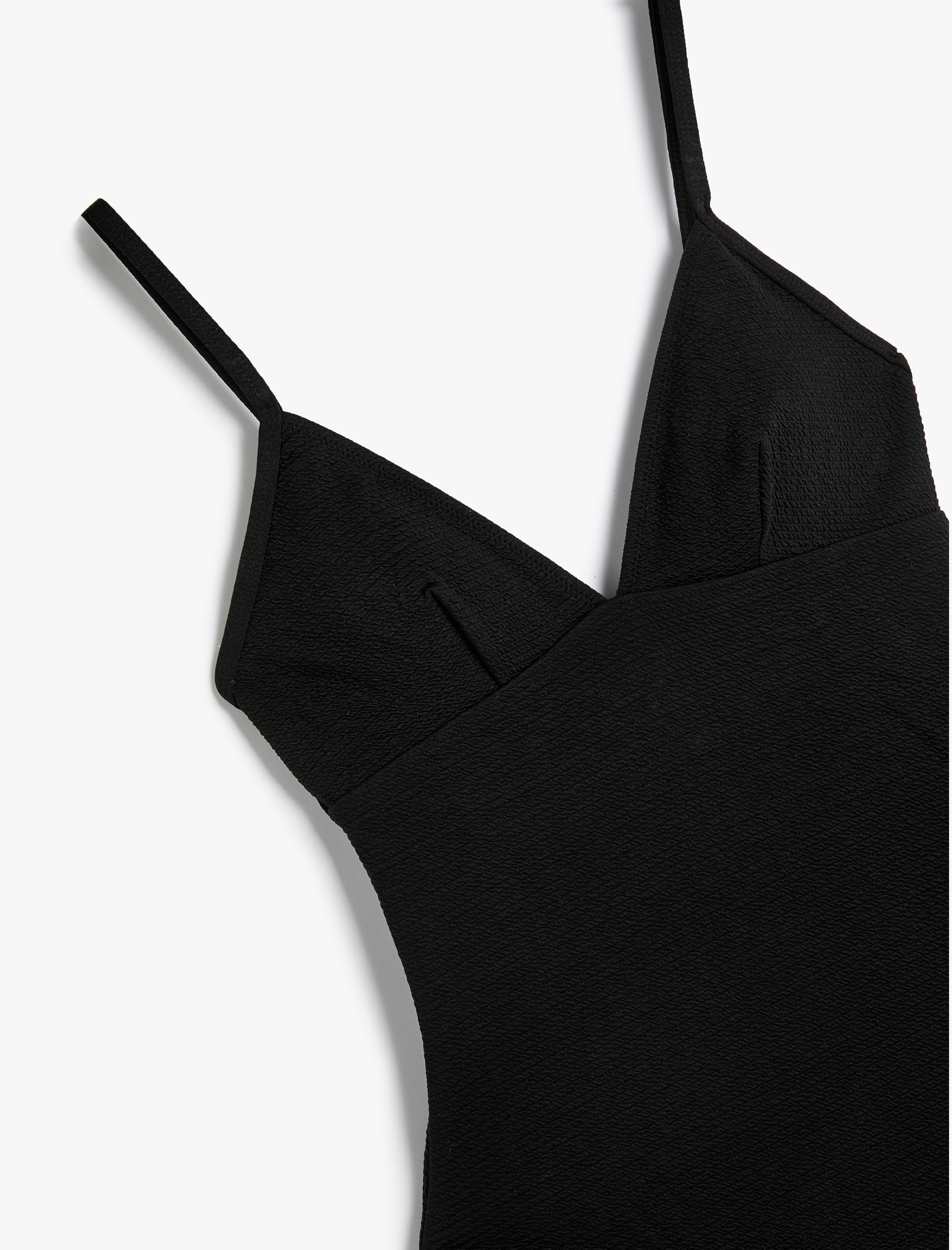   Askılı Mayo Dokulu V Yaka Kaplı Dar Kalıp