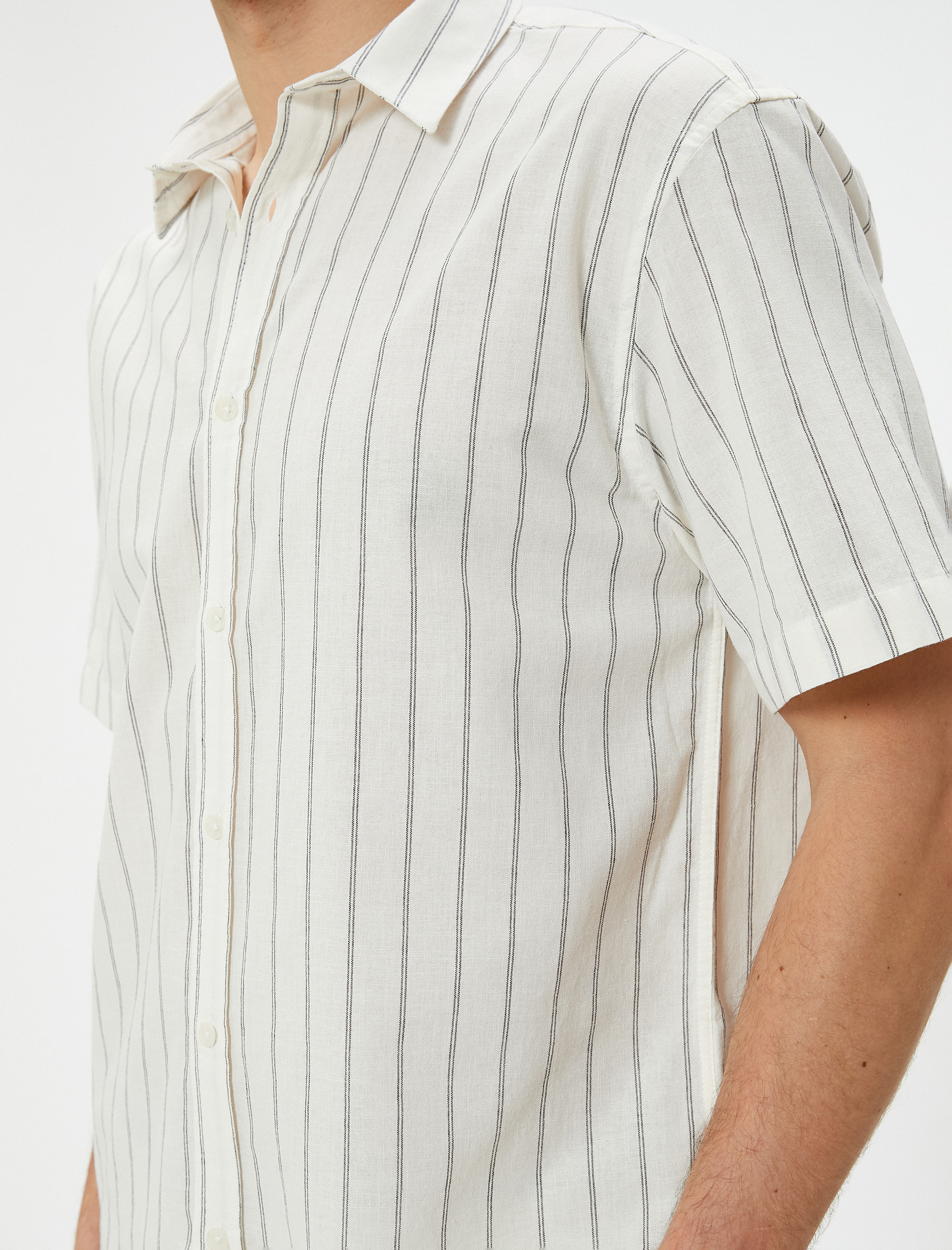 Yazlık Gömlek Kısa Kollu Klasik Yaka Düğmeli Regular Fit