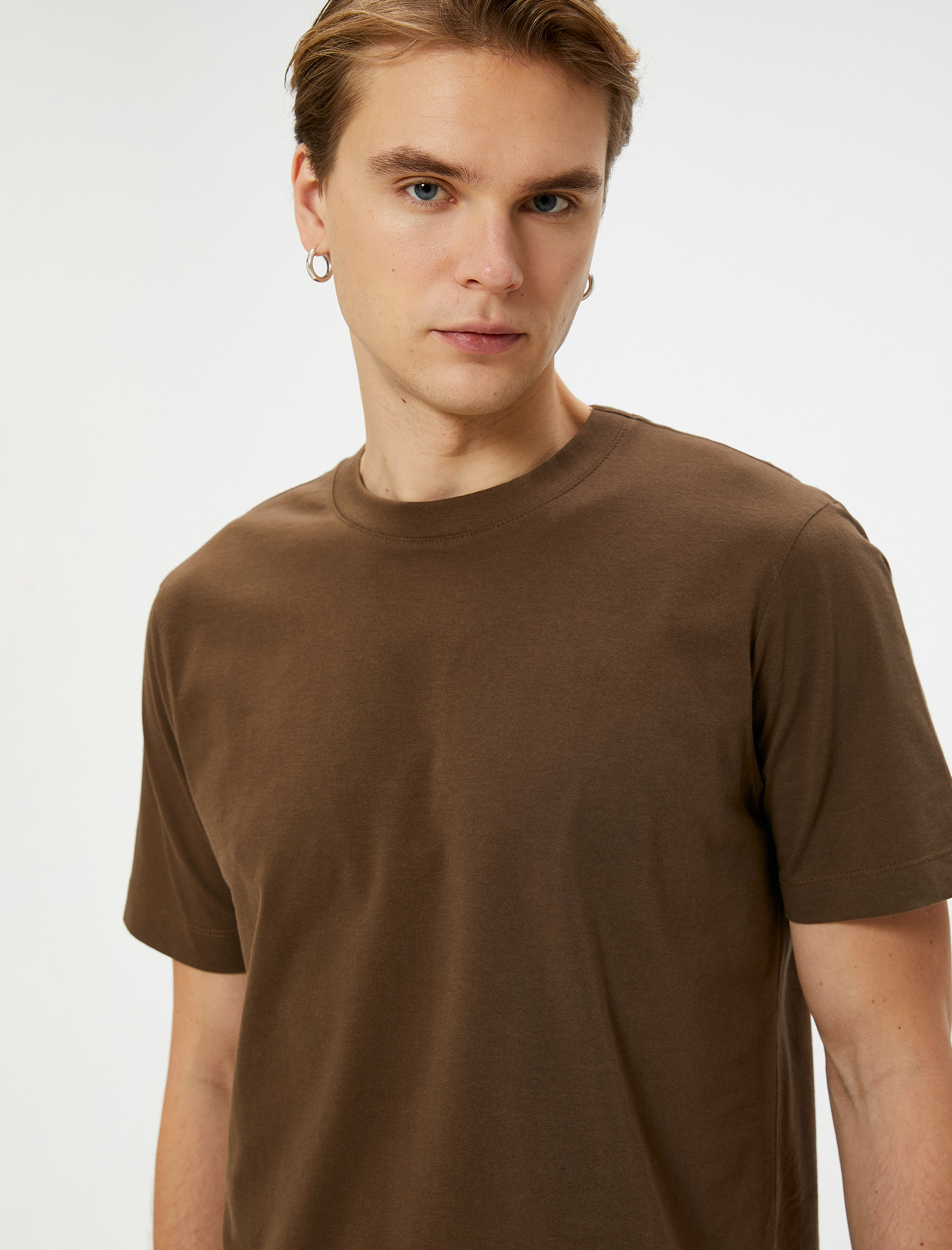   Basic Tişört Bisiklet Yaka Kısa Kollu