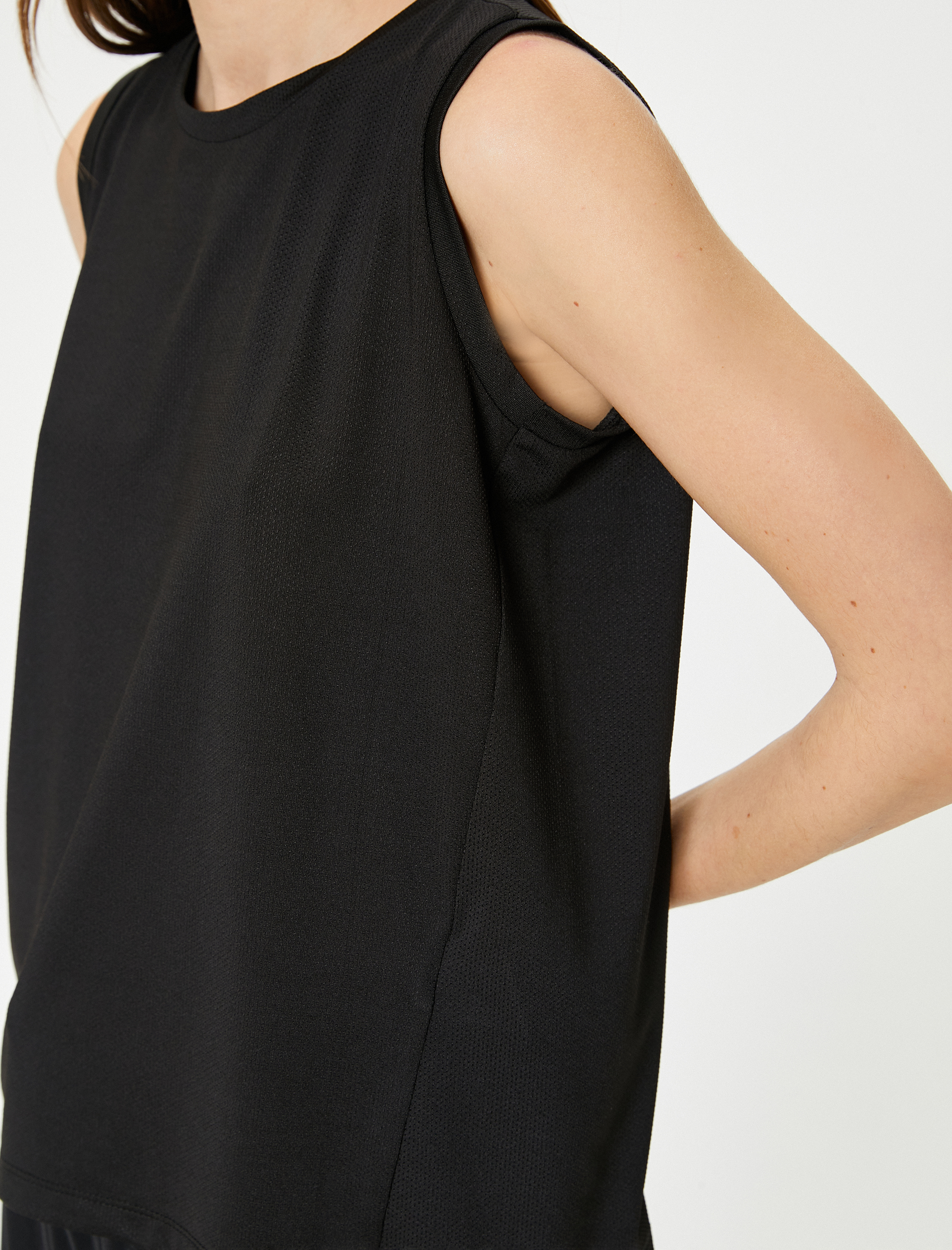   Spor Basic Atlet Bisiklet Yaka Rahat Kalıp