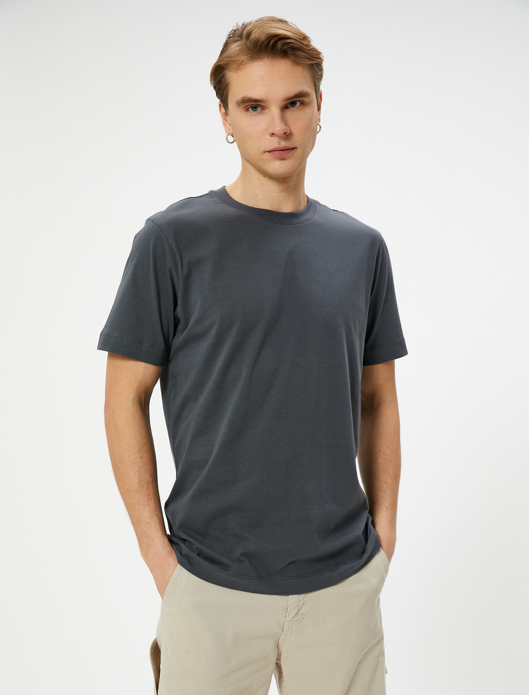   Basic Tişört Bisiklet Yaka Kısa Kollu