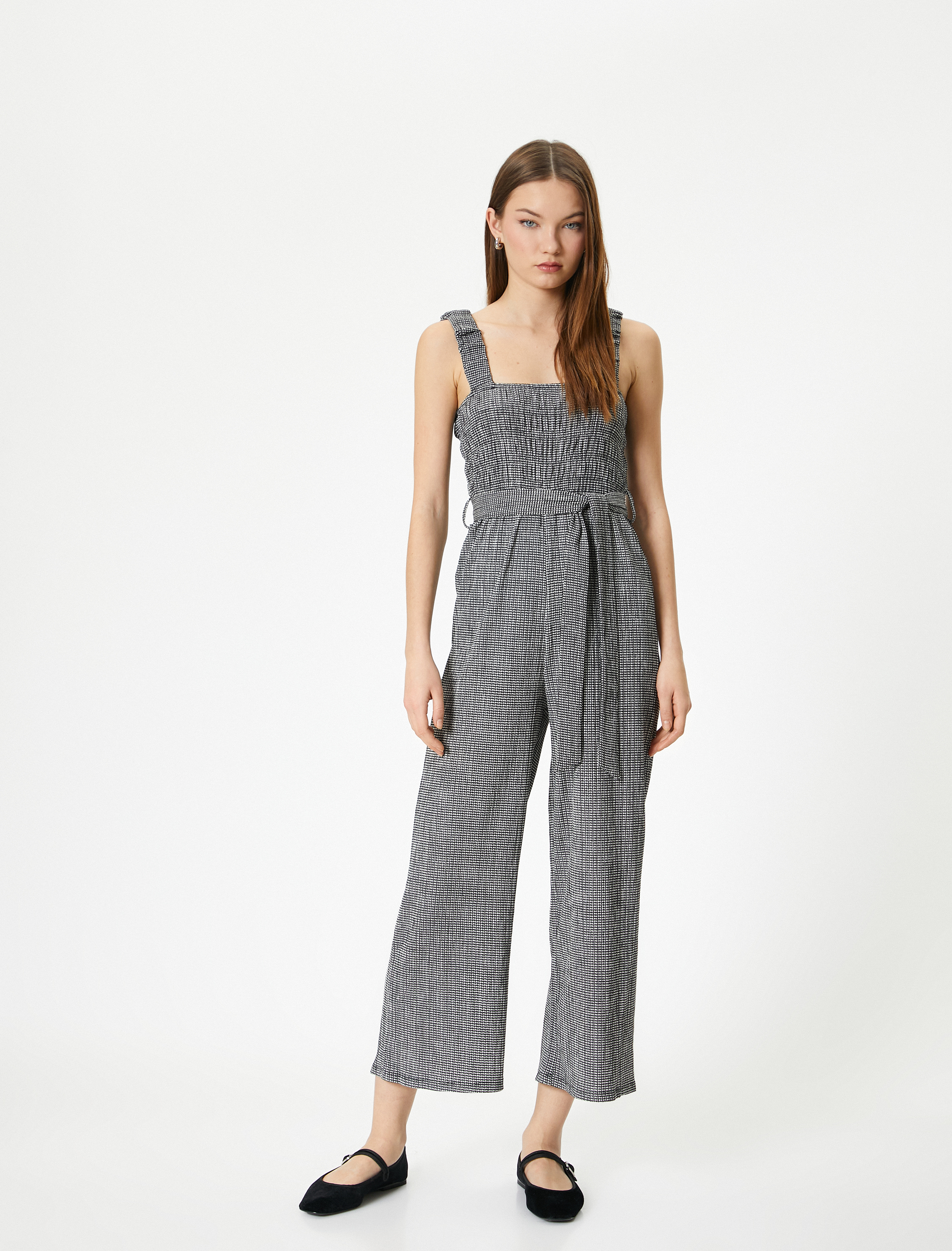   Tulum Kalın Askılı Kuşak Detaylı Kısa Düz Geniş Paça Rahat Kalıp Gipeli Bürümcük