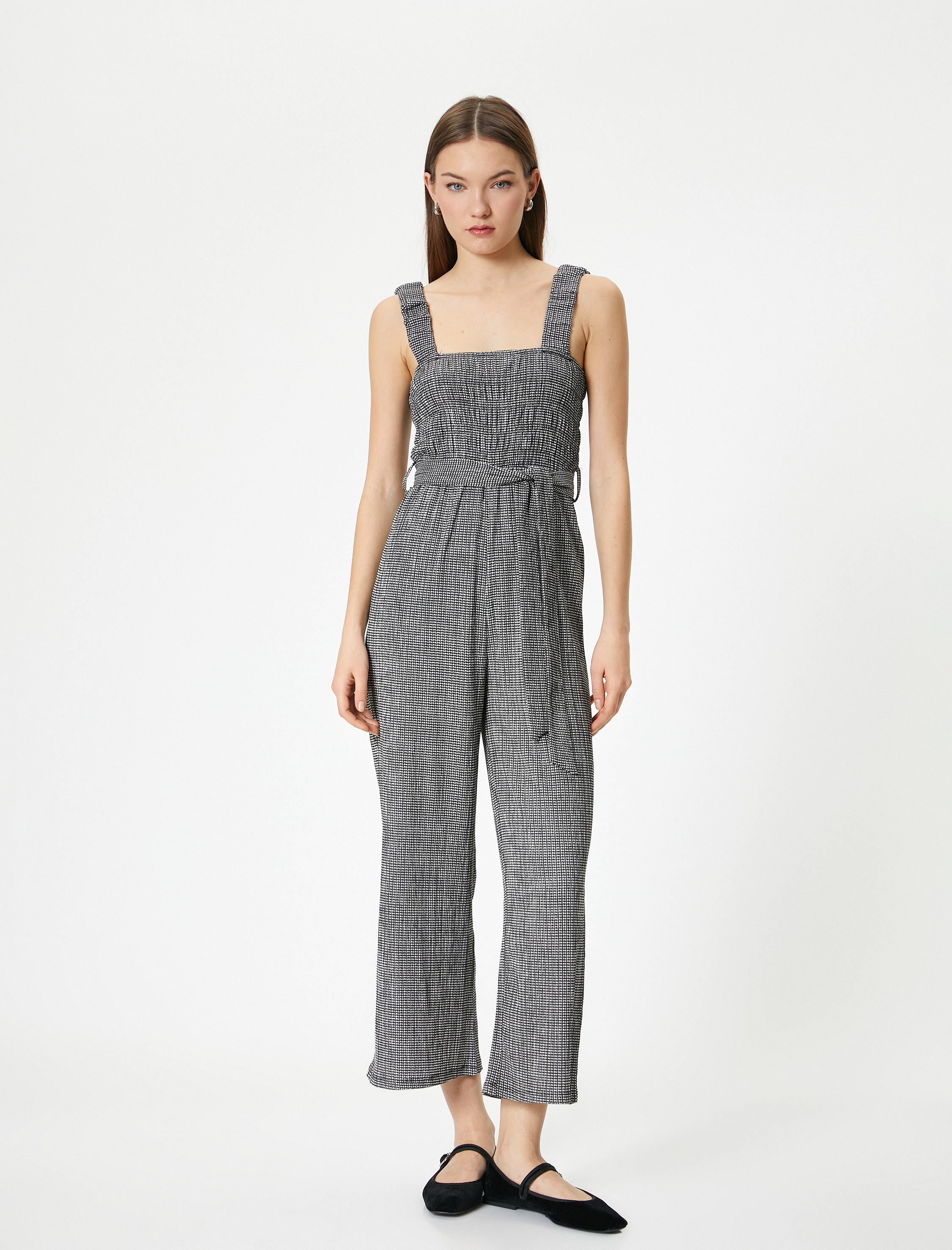   Tulum Kalın Askılı Kuşak Detaylı Kısa Düz Geniş Paça Rahat Kalıp Gipeli Bürümcük