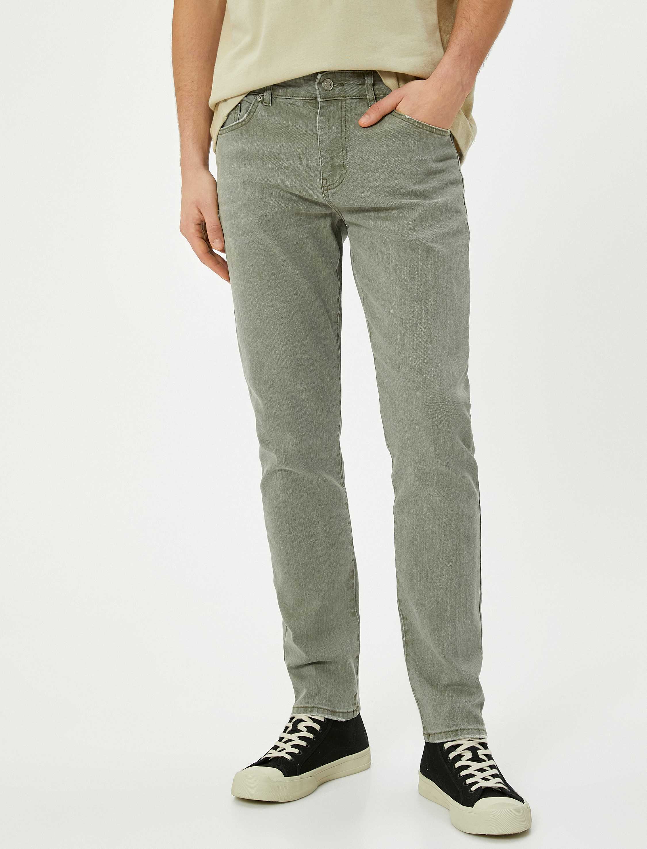   Brad Jeans - Slim Fit Jeans