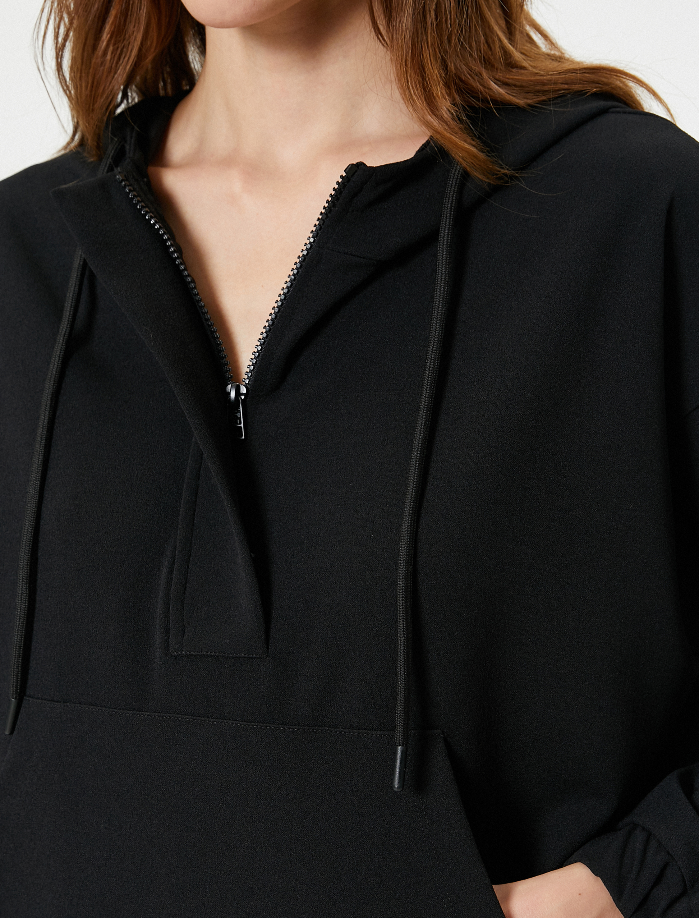   Kapşonlu Sweatshirt Yarım Fermuarlı Kanguru Cepli